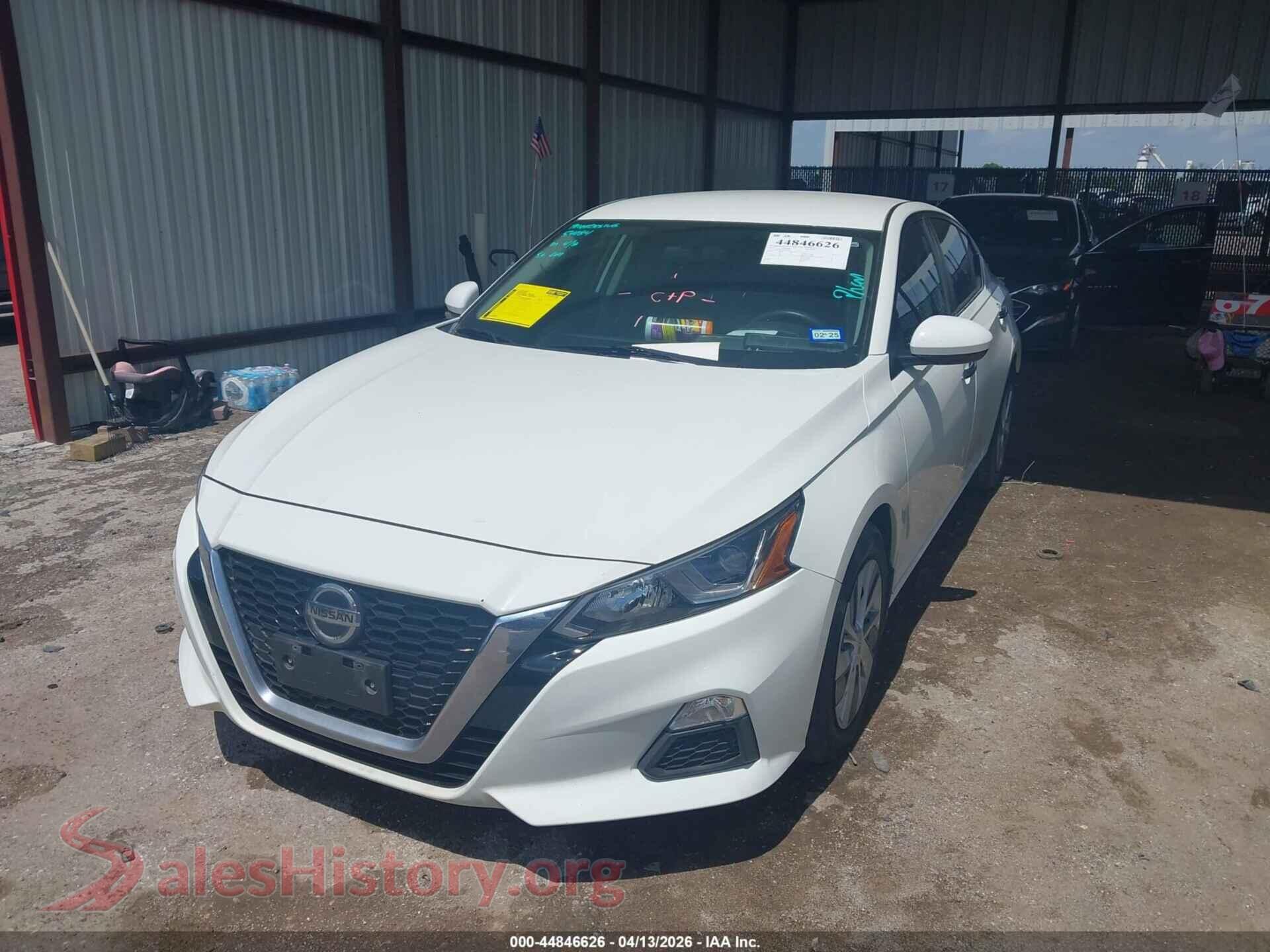 2020 NISSAN ALTIMA VIN 1N4BL4BV9LN320852, front view