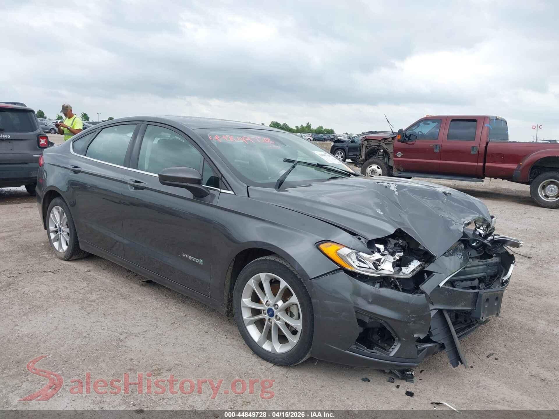 3FA6P0LU2KR139804 2019 FORD FUSION HYBRID