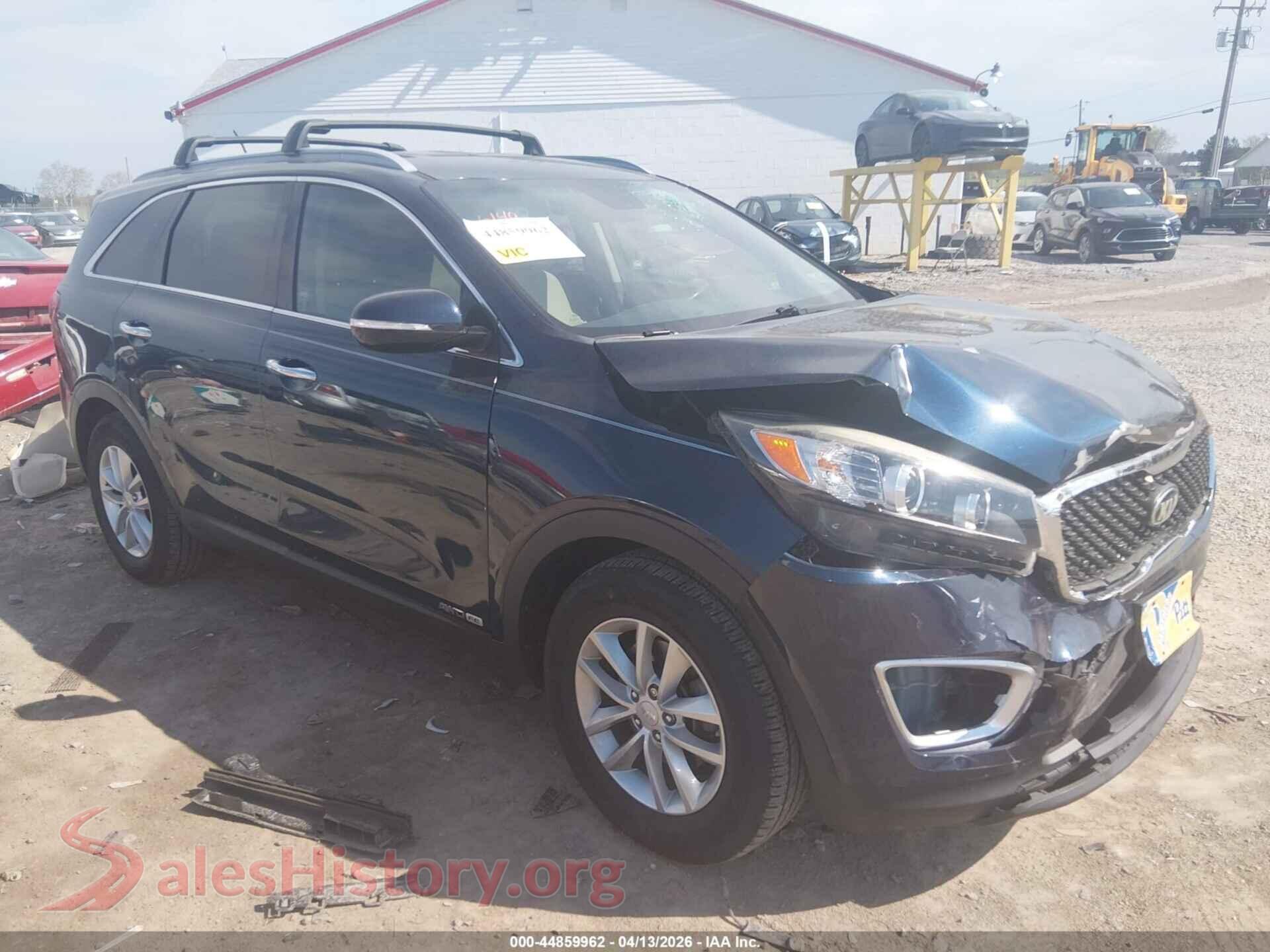 5XYPGDA57HG223976 2017 KIA SORENTO