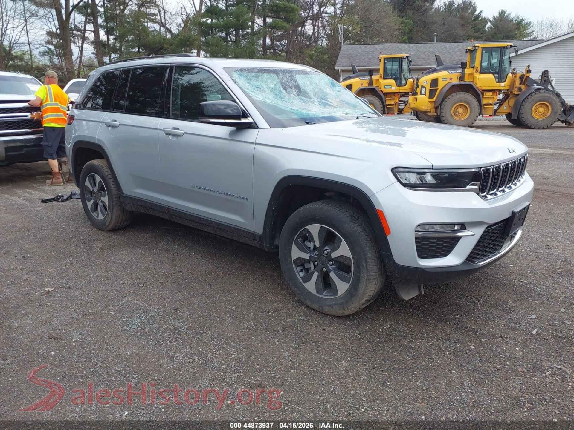 2022 JEEP GRAND CHEROKEE 4XE VIN 1C4RJYB67N8718044, auction photo