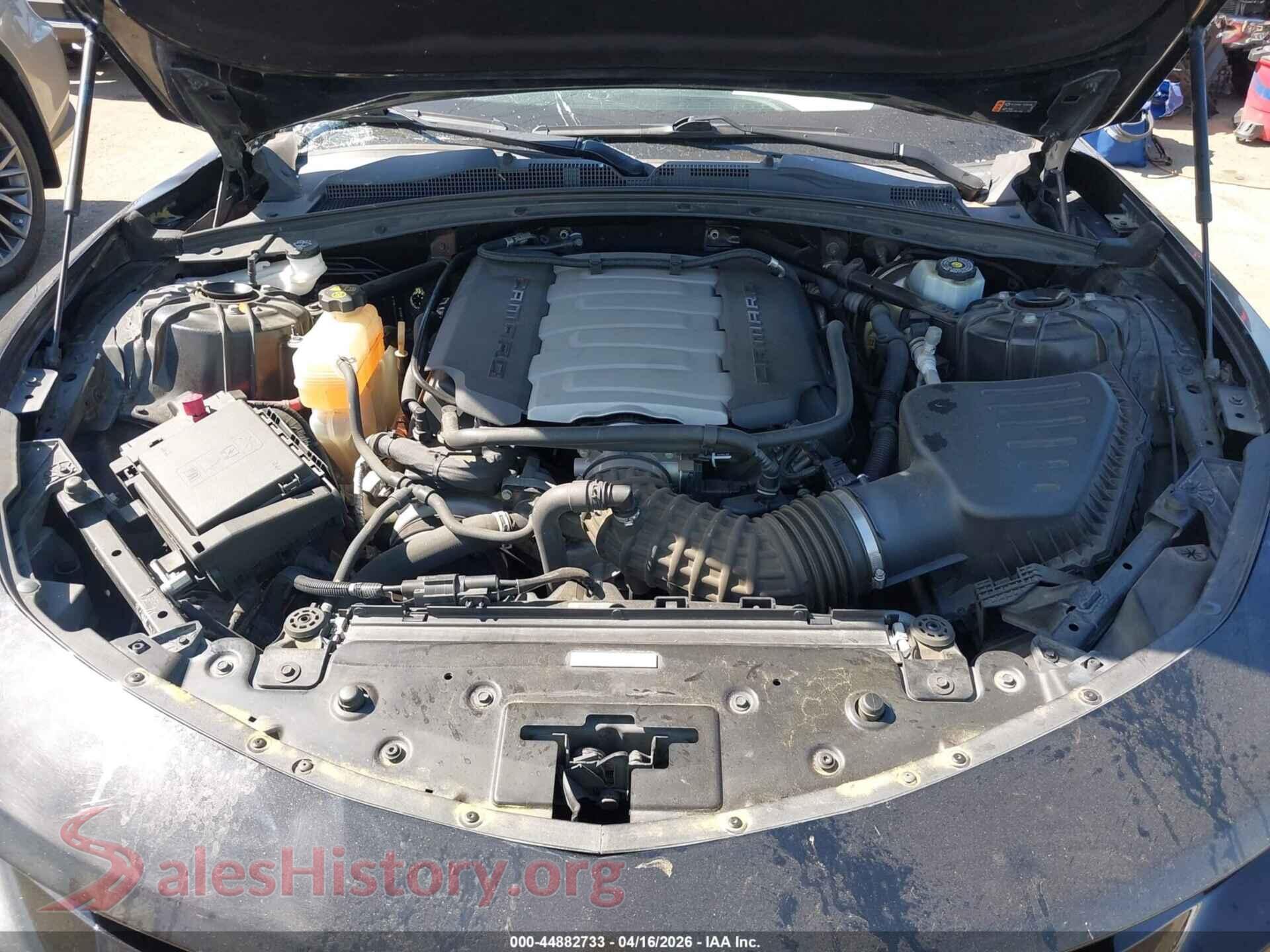 2017 CHEVROLET CAMARO VIN 1G1FF1R79H0154855, interior dashboard