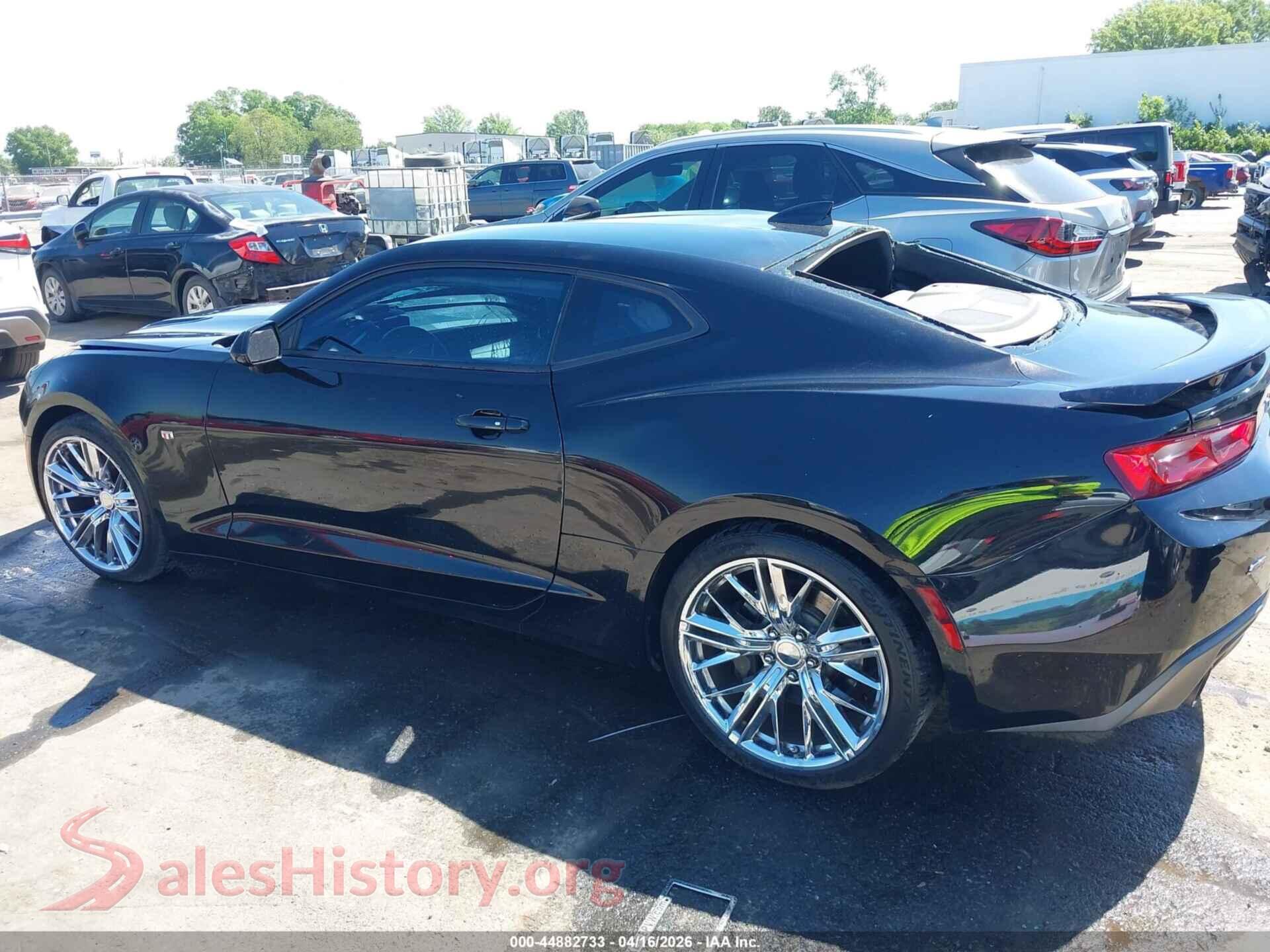 2017 CHEVROLET CAMARO VIN 1G1FF1R79H0154855, auction photo 13