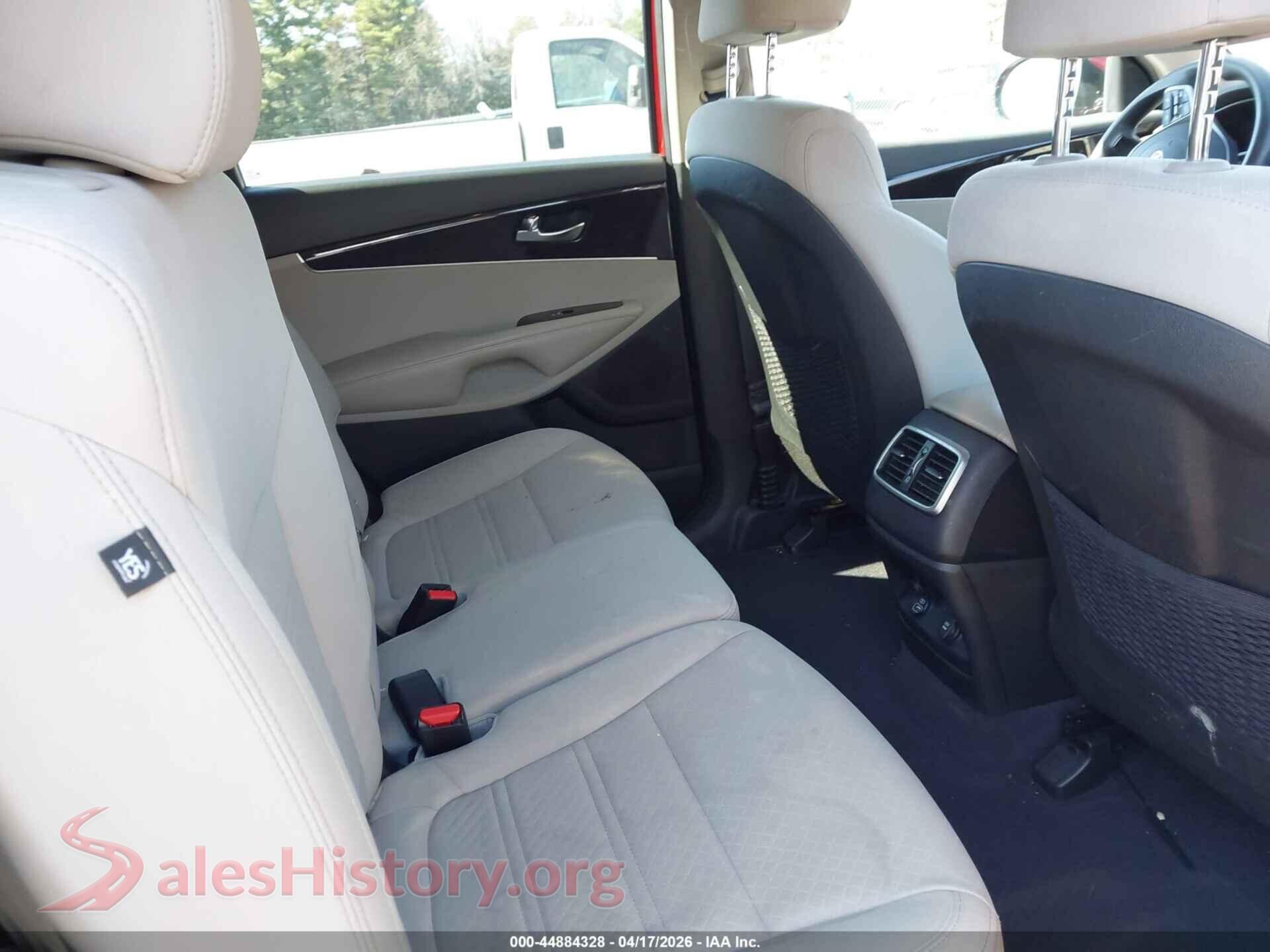 2019 KIA SORENTO VIN 5XYPGDA37KG469092, front passenger side