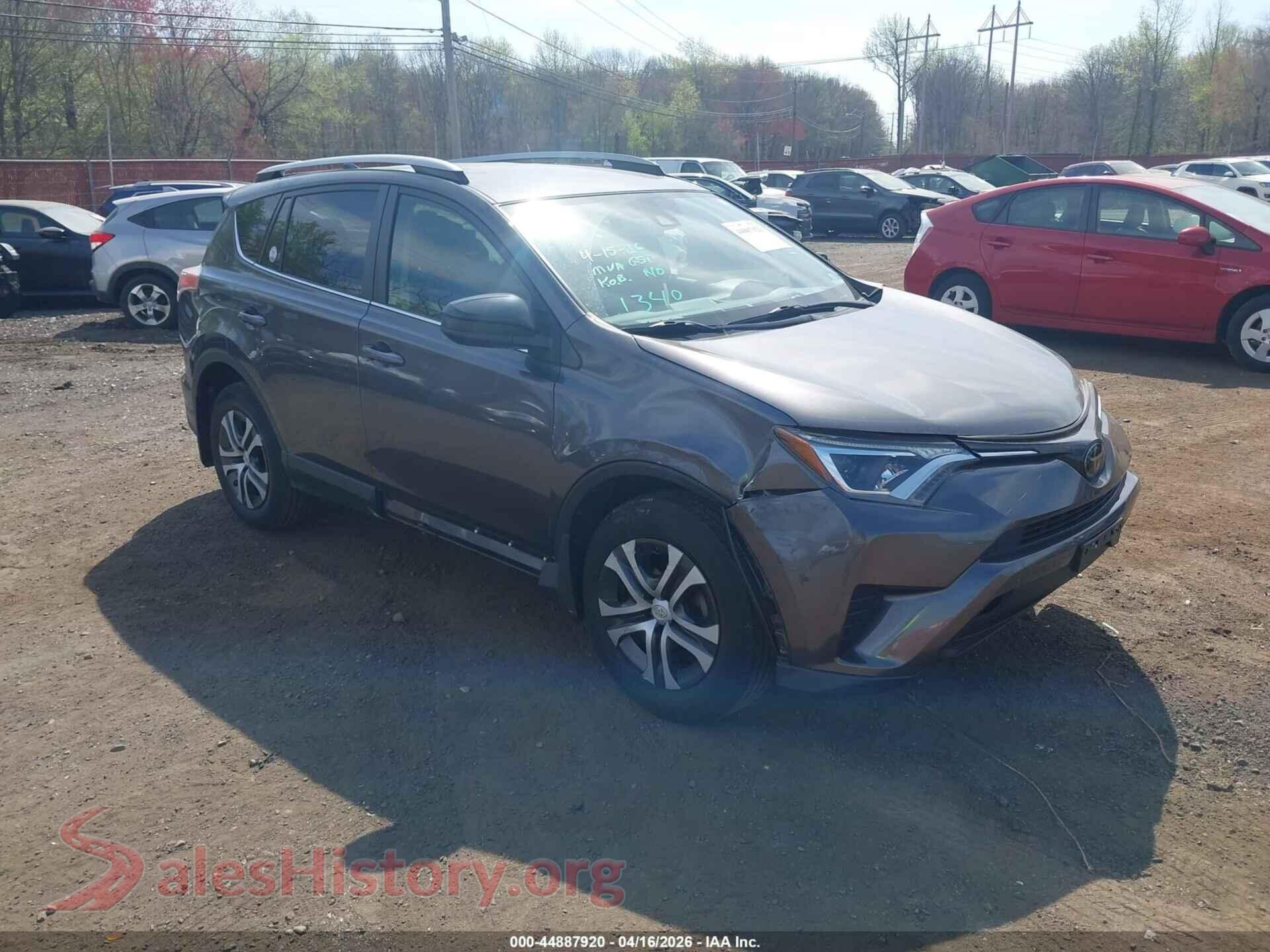 JTMBFREV1JJ731340 2018 TOYOTA RAV4