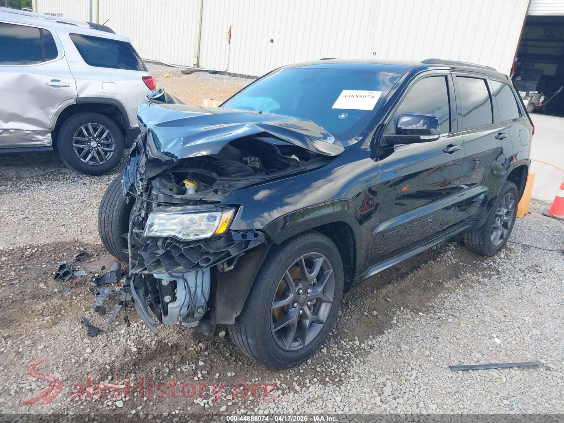 2020 JEEP GRAND CHEROKEE VIN 1C4RJEBG1LC211920, front view