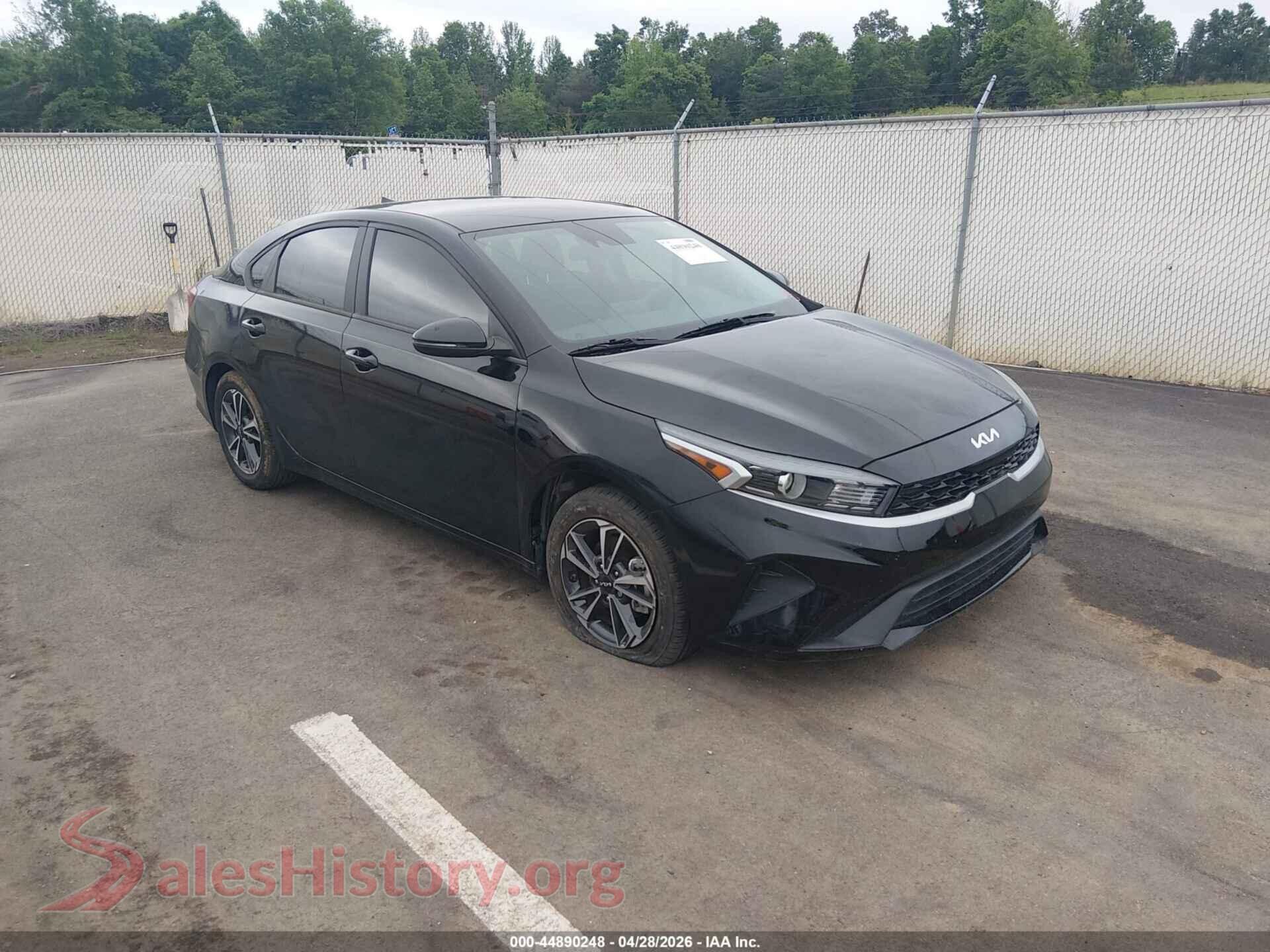 3KPF24AD5RE744615 2024 KIA FORTE