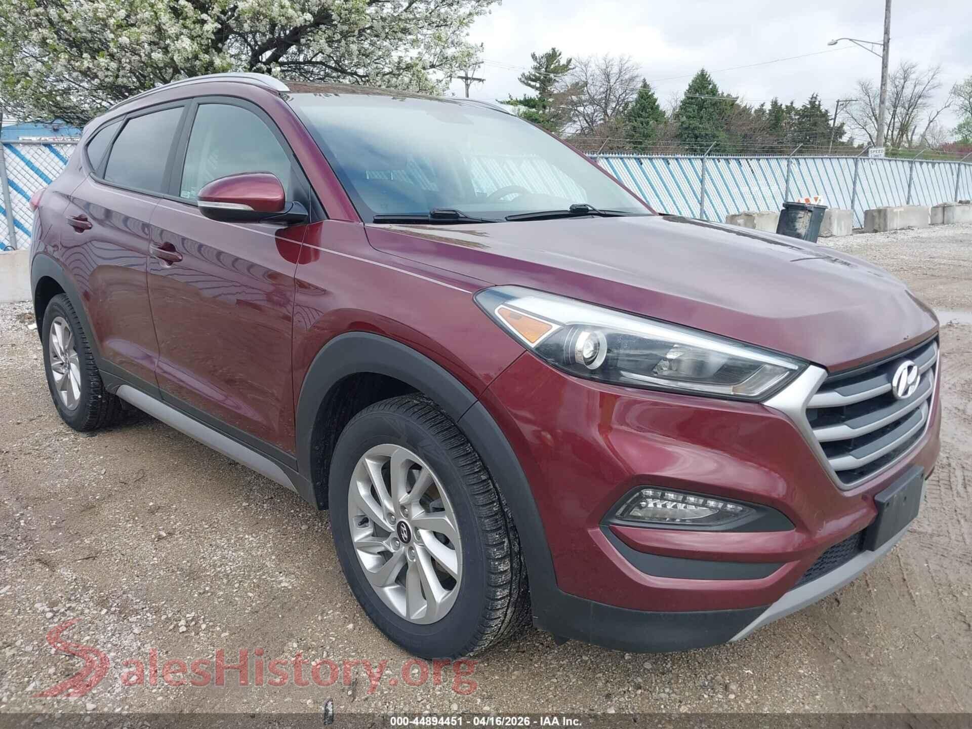 KM8J33A2XHU346201 2017 HYUNDAI TUCSON