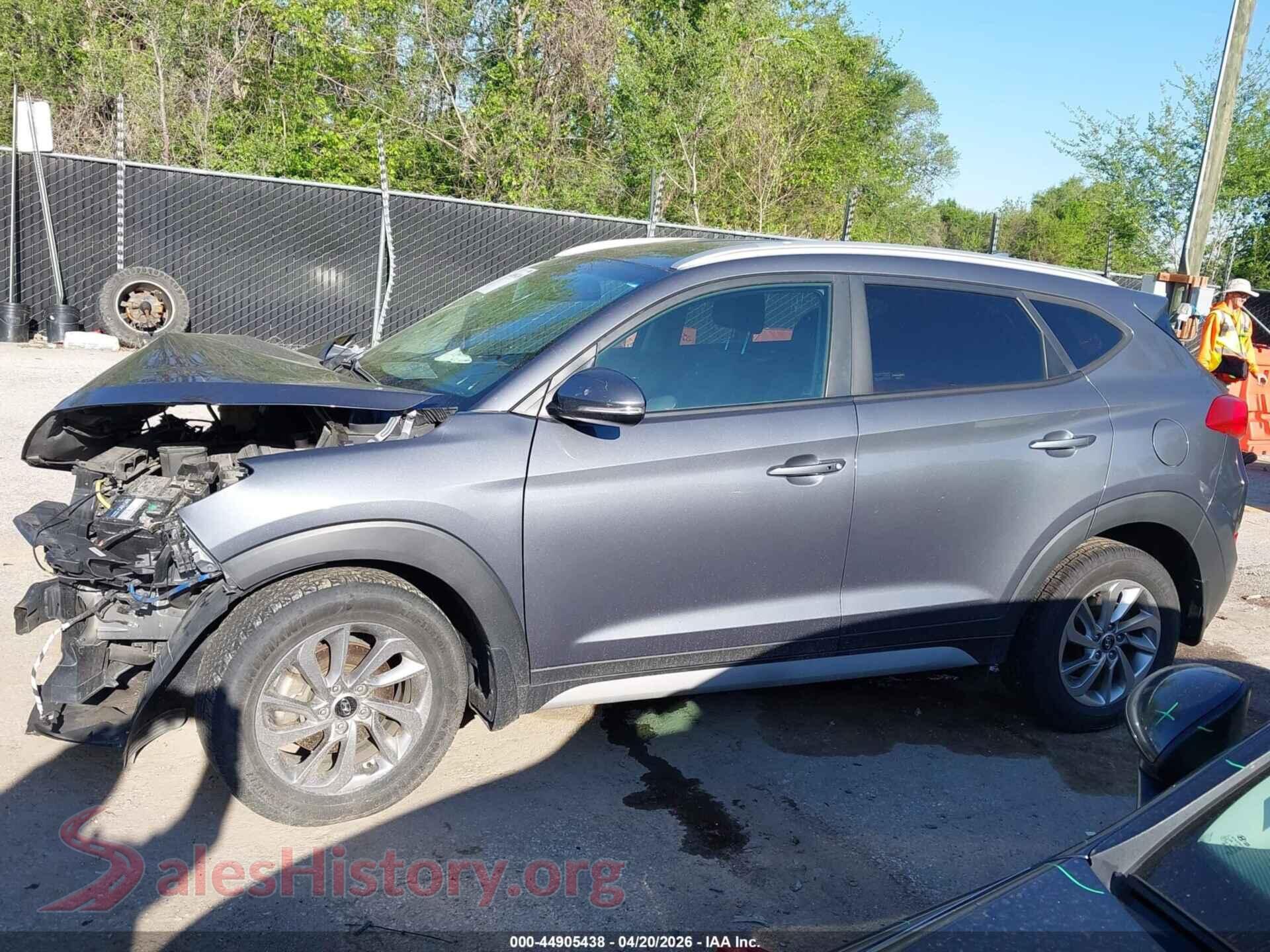 2017 HYUNDAI TUCSON VIN KM8J33A41HU455146, auction photo 14