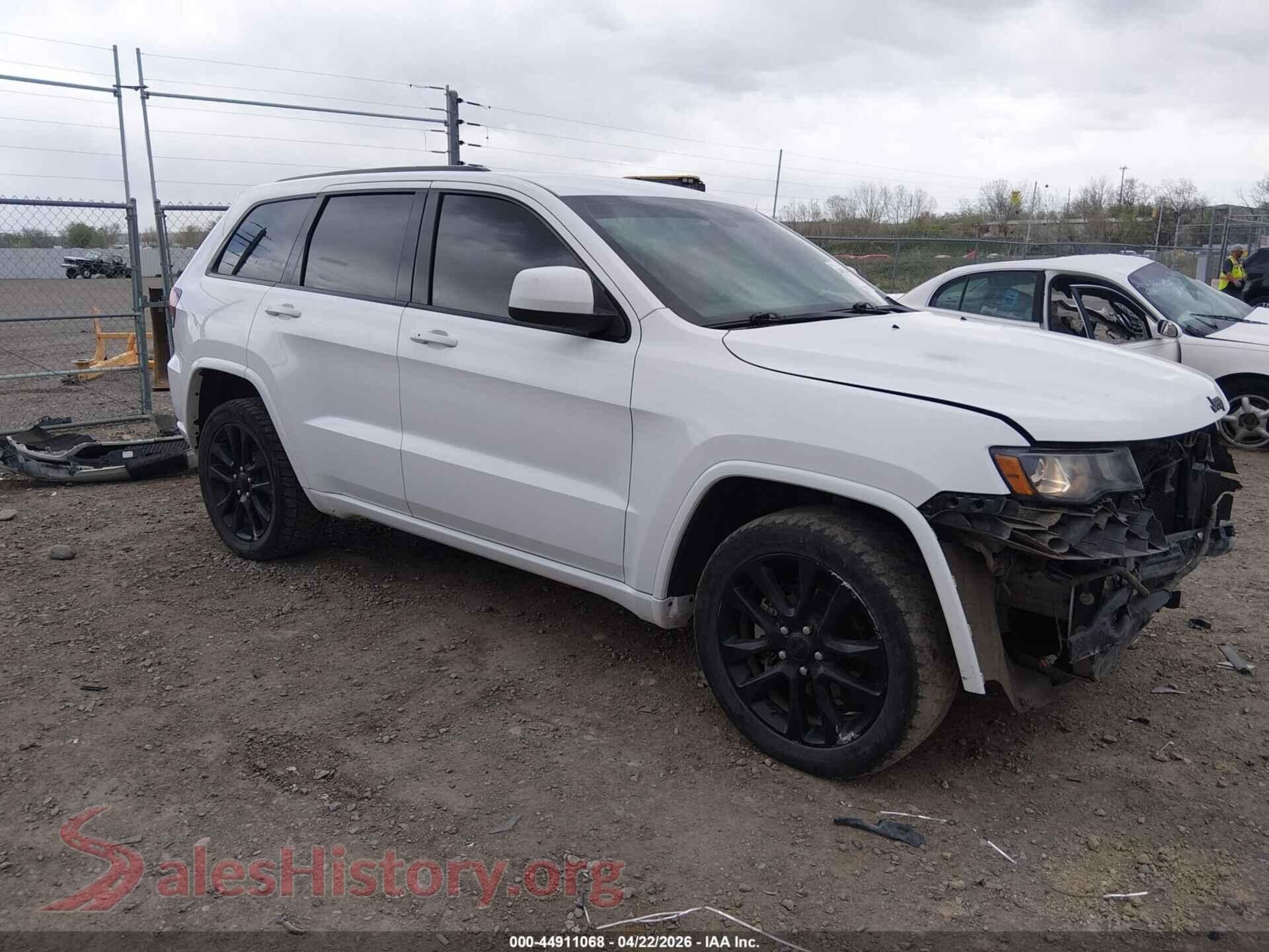 1C4RJFAG4JC477663 2018 JEEP GRAND CHEROKEE