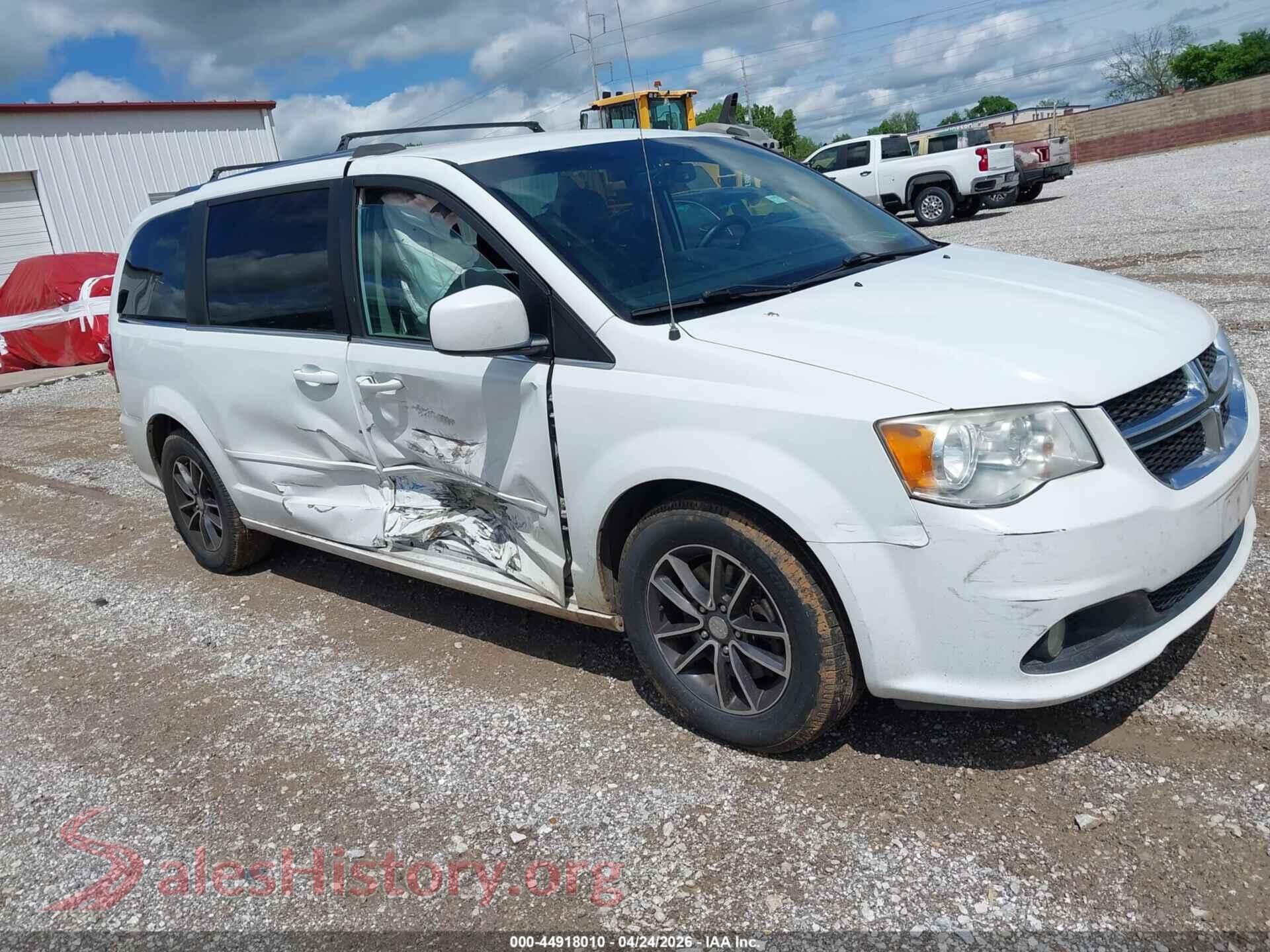 2C4RDGCG4HR842810 2017 DODGE GRAND CARAVAN