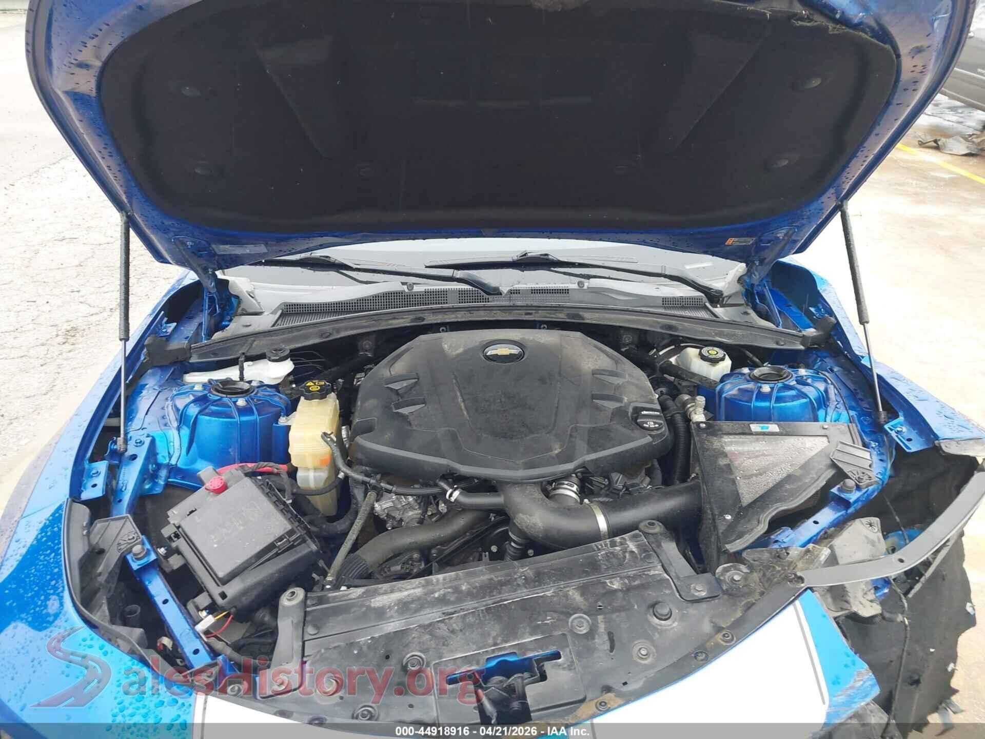 2017 CHEVROLET CAMARO VIN 1G1FC1RS4H0173133, interior dashboard