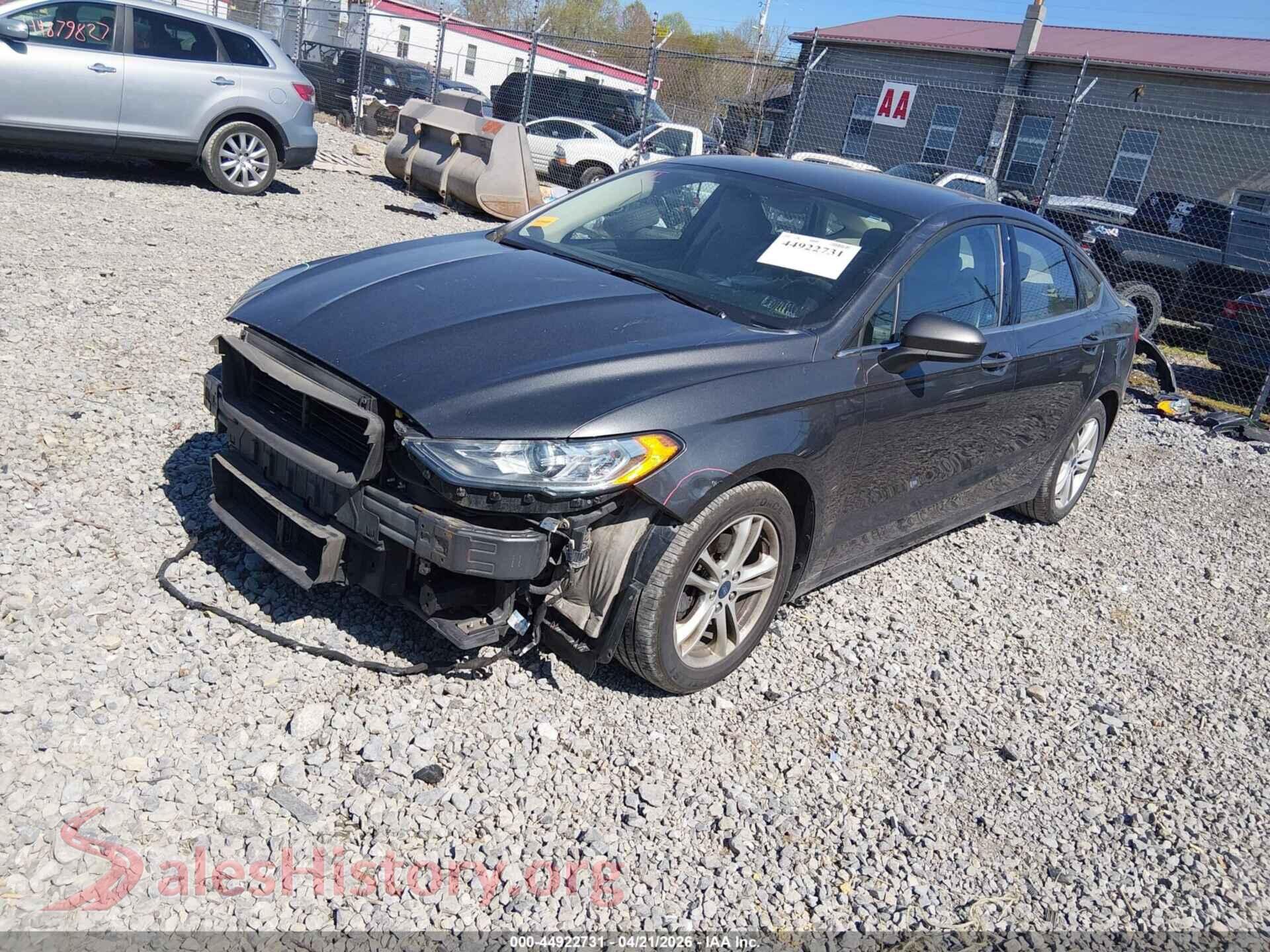 2018 FORD FUSION VIN 3FA6P0H71JR104124, front view
