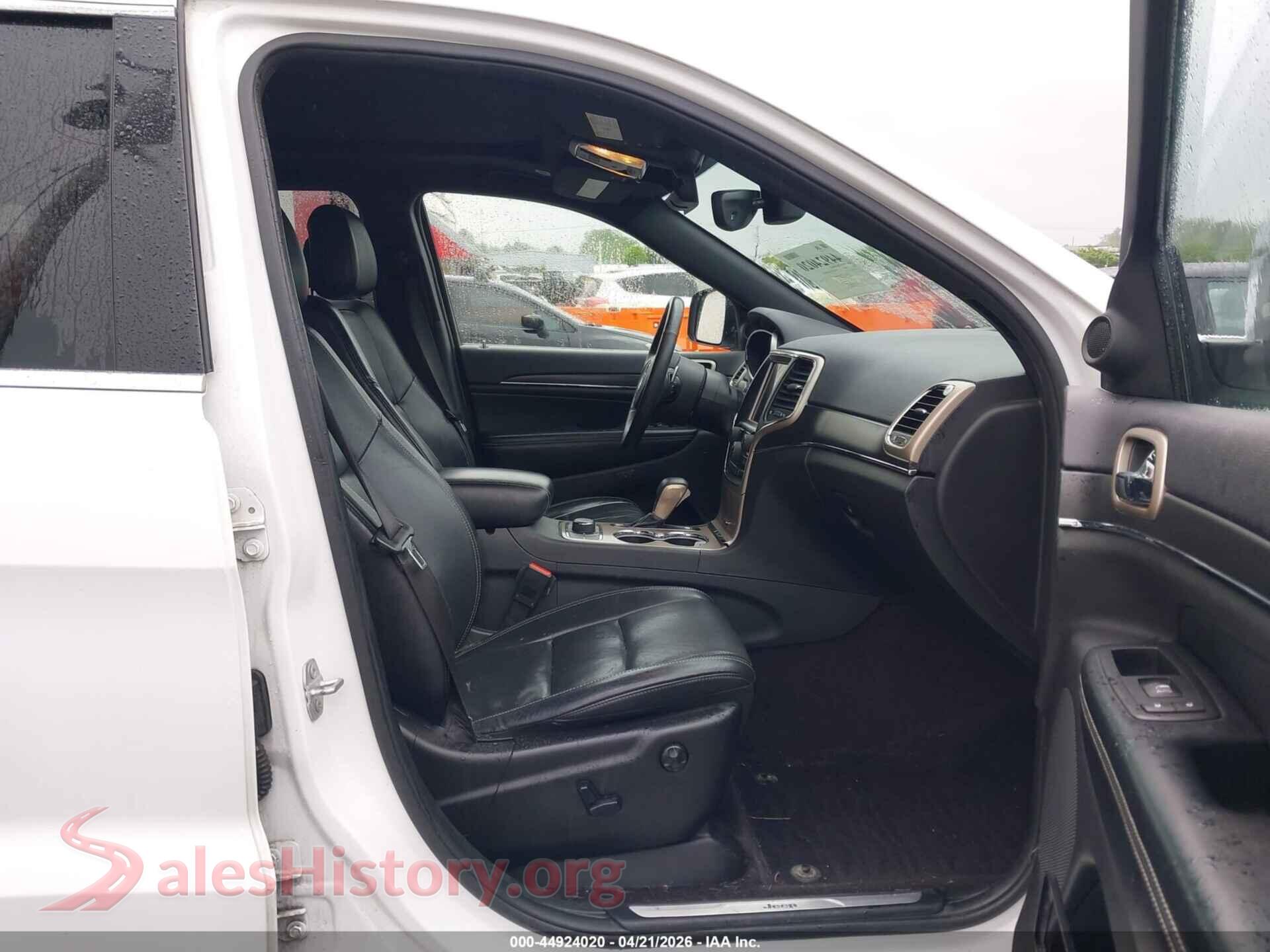 2017 JEEP GRAND CHEROKEE VIN 1C4RJFBG7HC617729, rear view