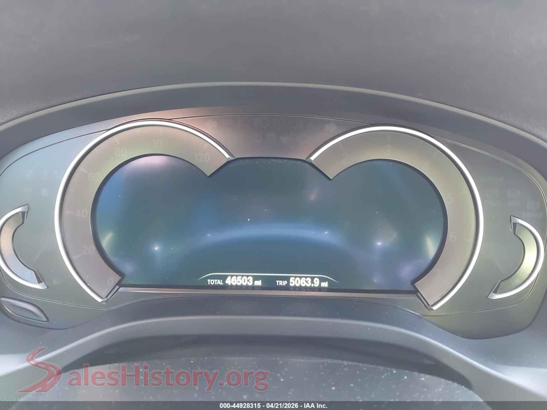 2019 BMW X3 VIN 5UXTR7C5XKLF26027, passenger side view