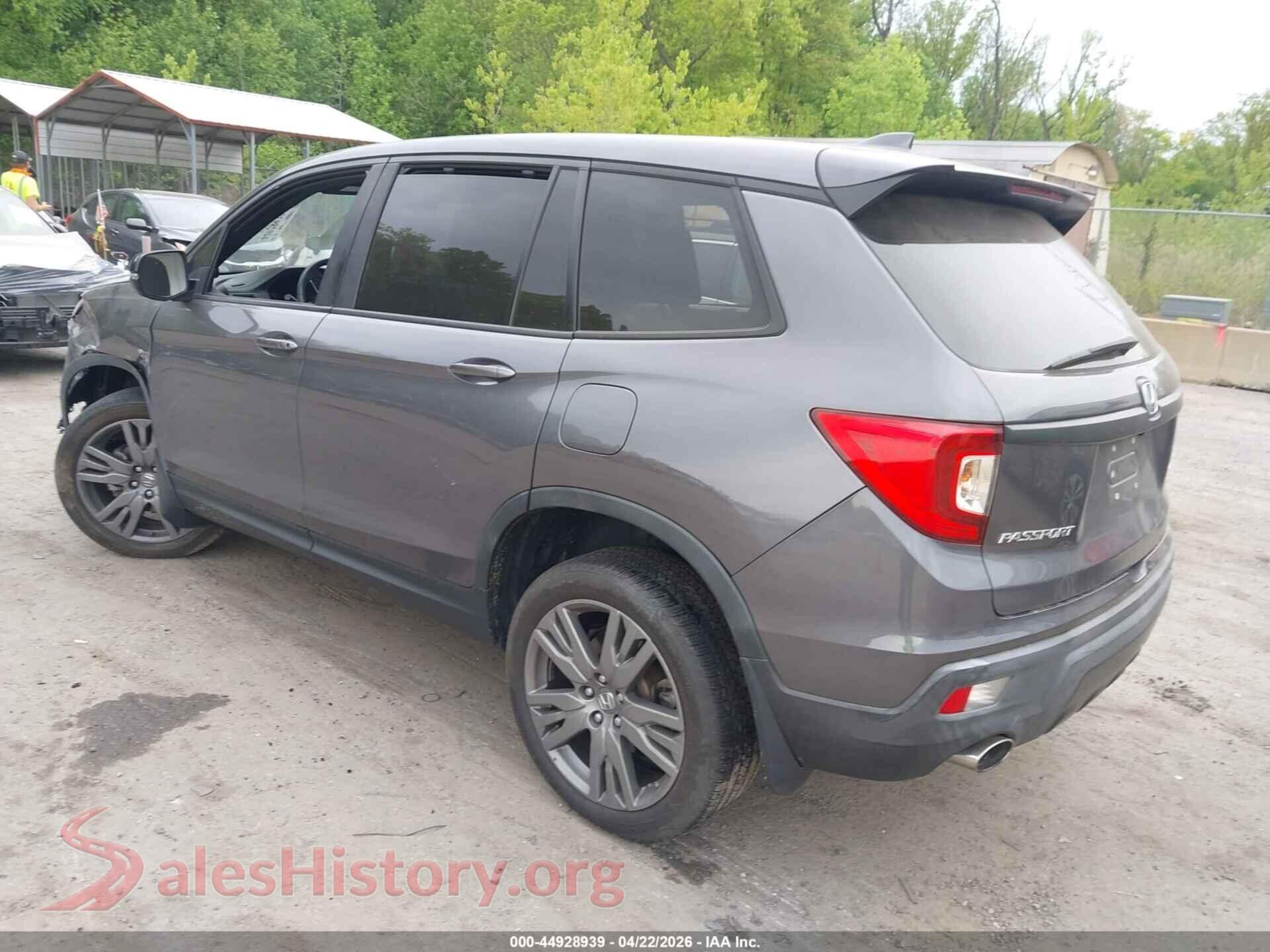 2020 HONDA PASSPORT VIN 5FNYF8H57LB018842, driver side view