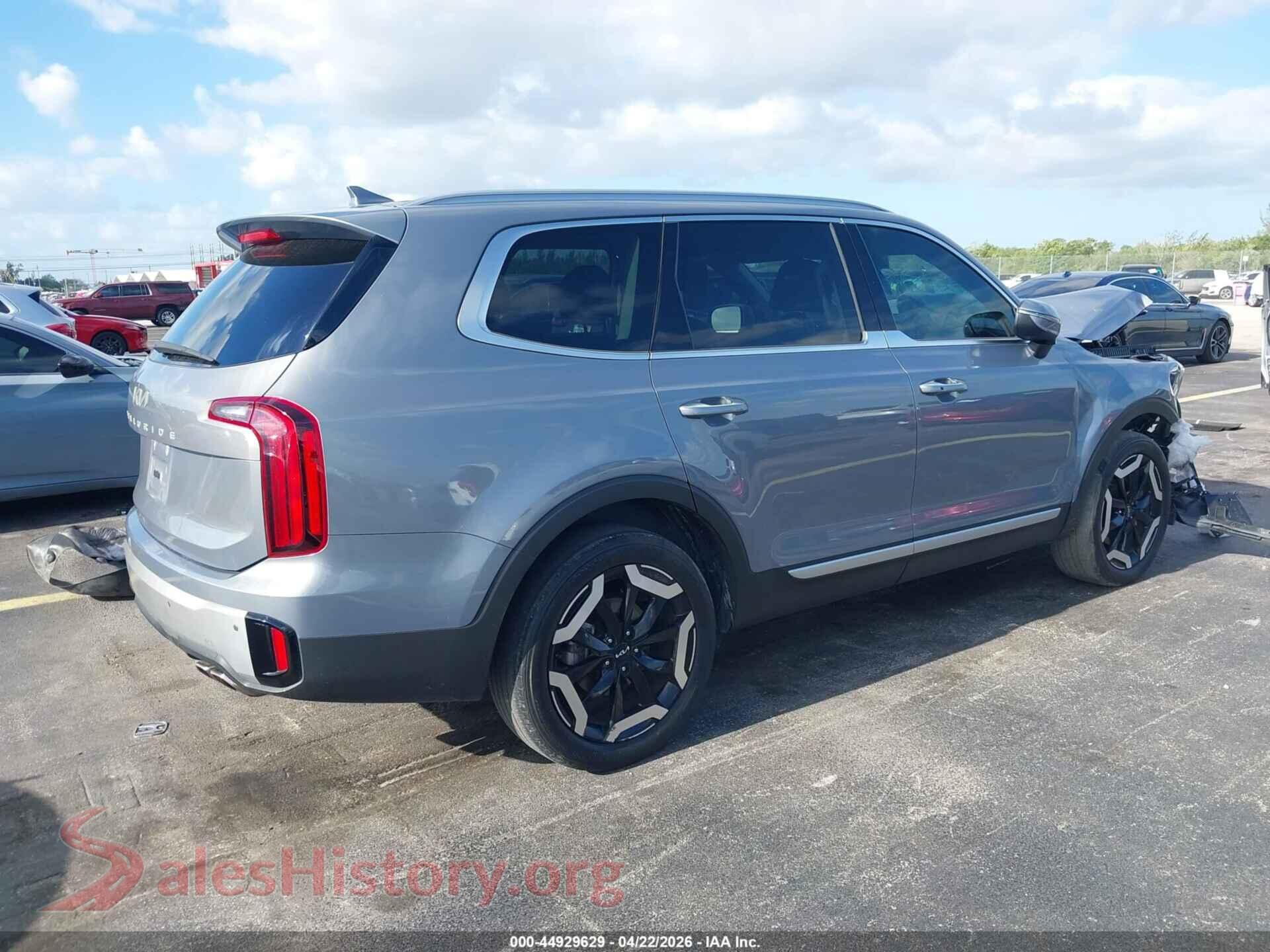 2024 KIA TELLURIDE VIN 5XYP64GC2RG497838, rear driver side