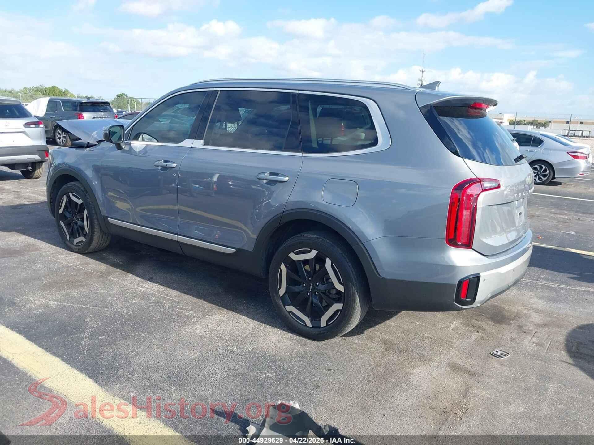 2024 KIA TELLURIDE VIN 5XYP64GC2RG497838, driver side view