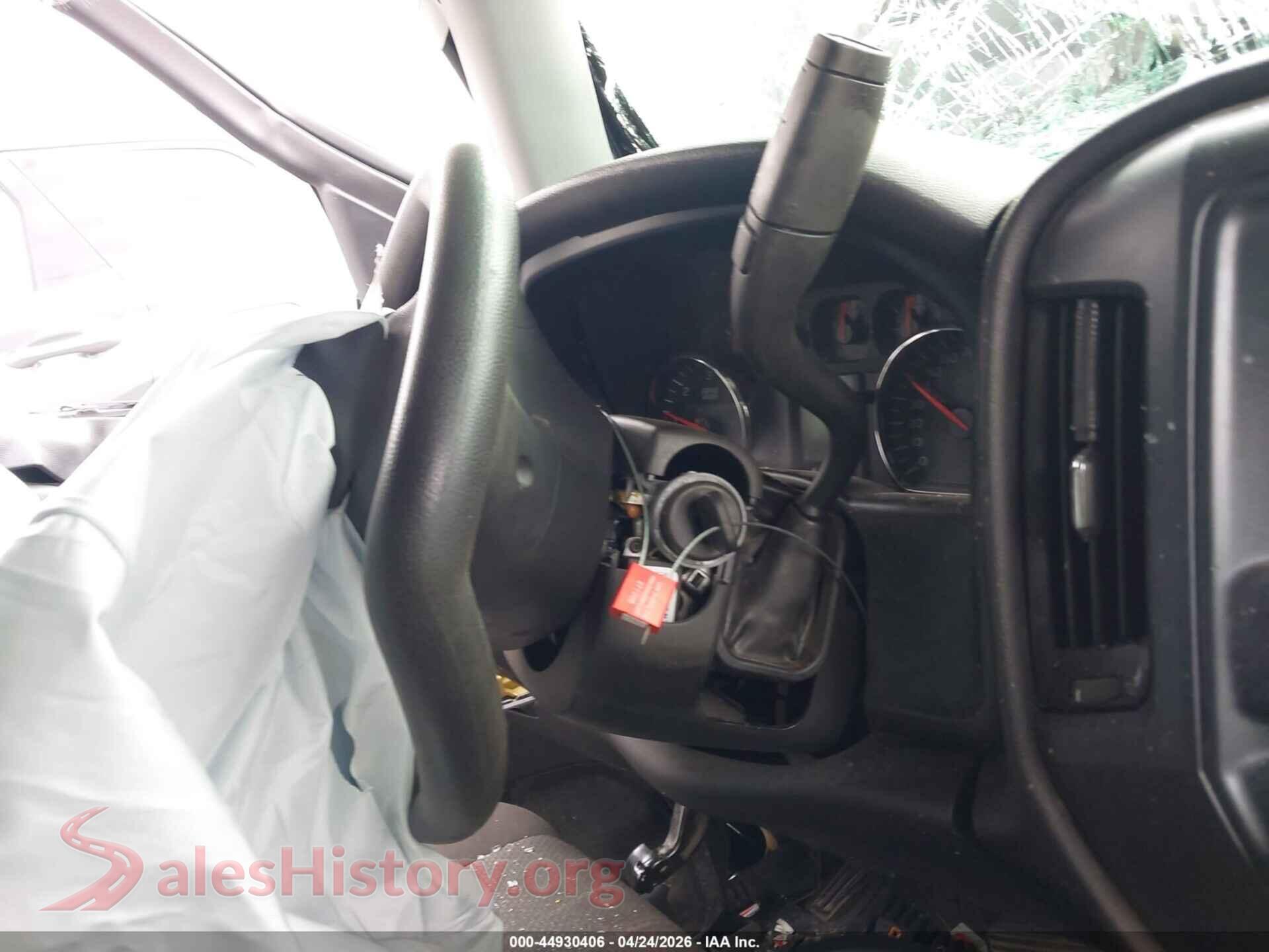 2018 CHEVROLET SILVERADO 1500 VIN 1GCRCPEC0JZ121344, passenger side view