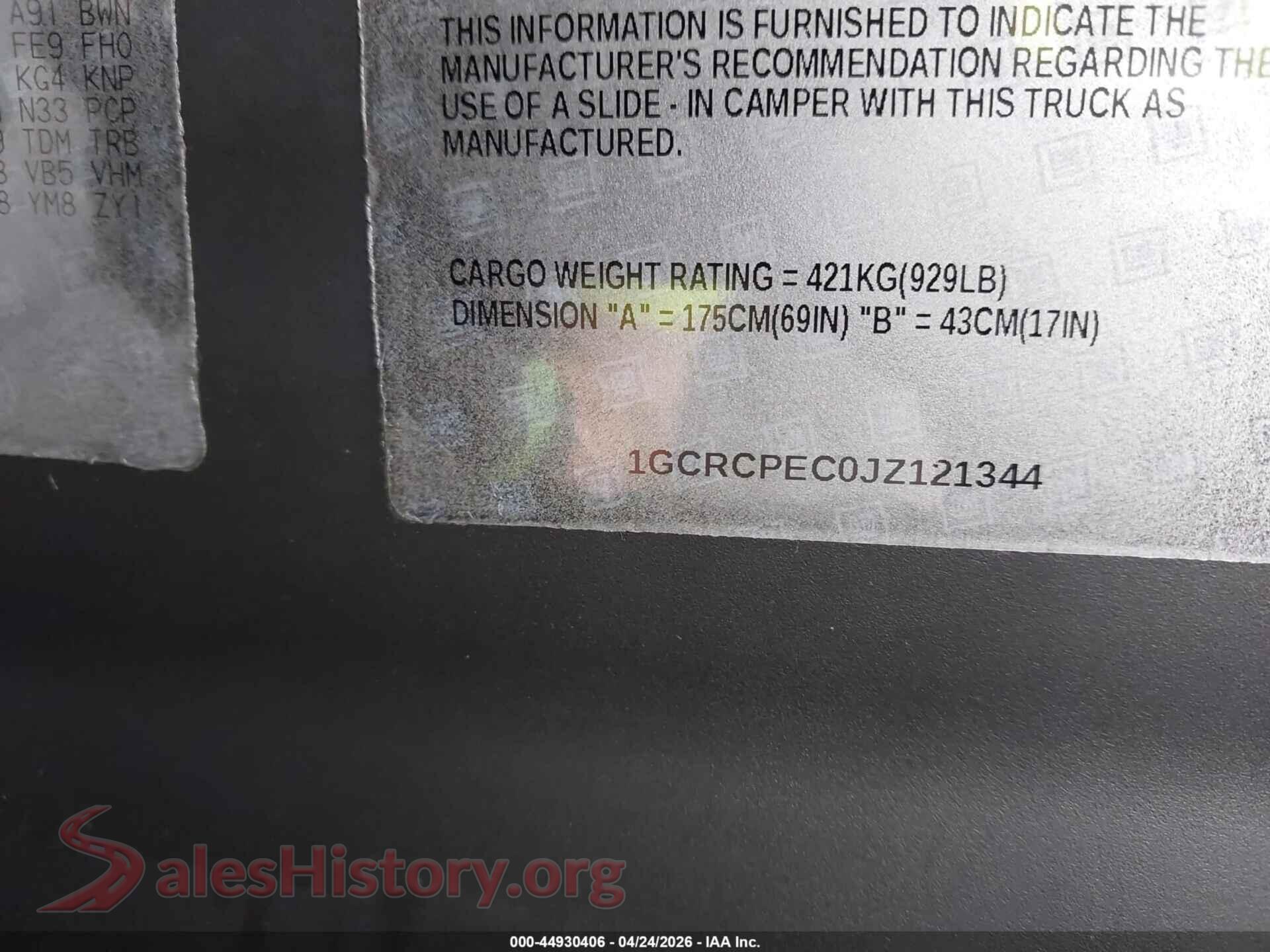 2018 CHEVROLET SILVERADO 1500 VIN 1GCRCPEC0JZ121344, engine bay