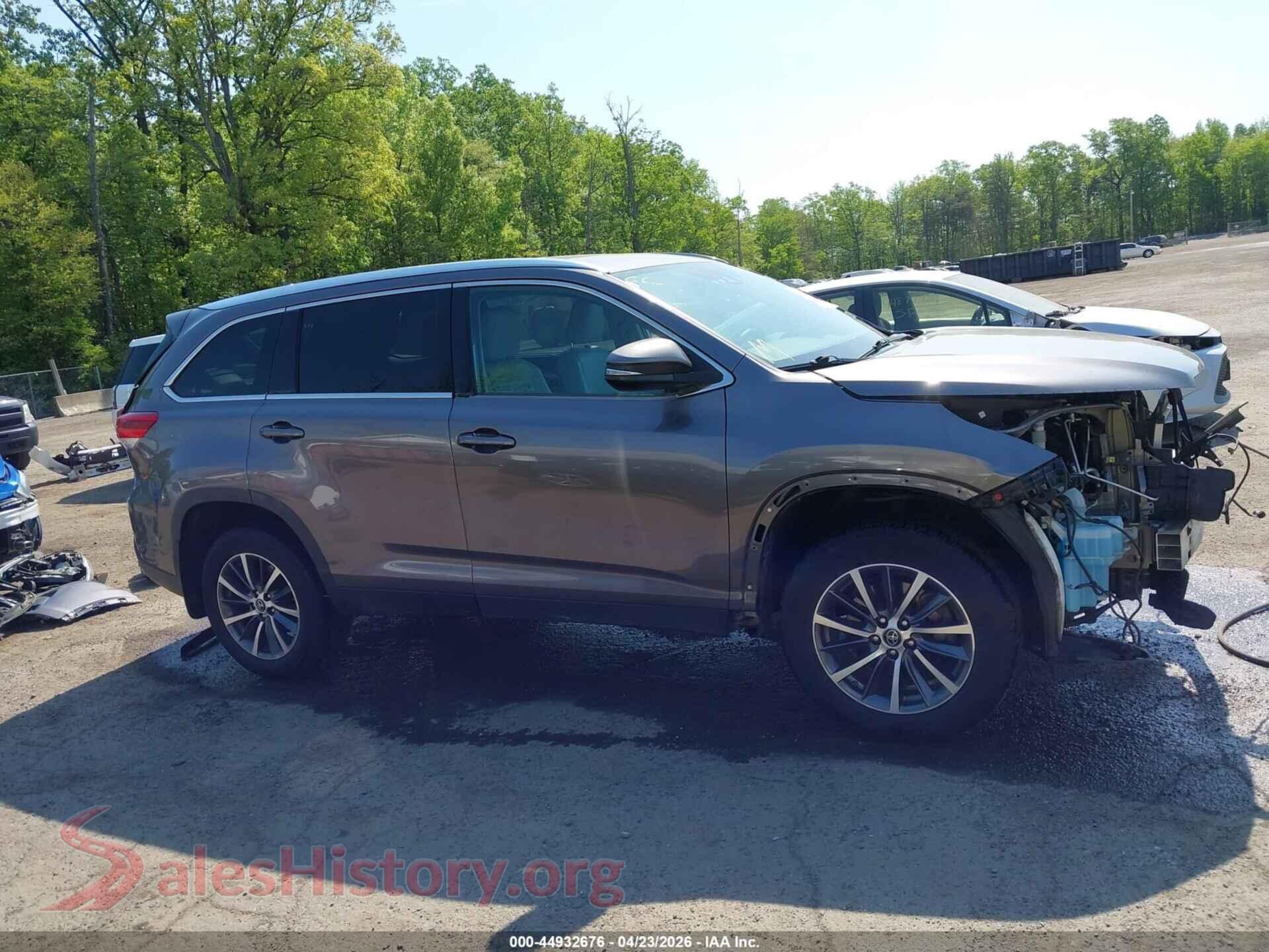 2019 TOYOTA HIGHLANDER VIN 5TDJZRFH7KS610439, auction photo 14