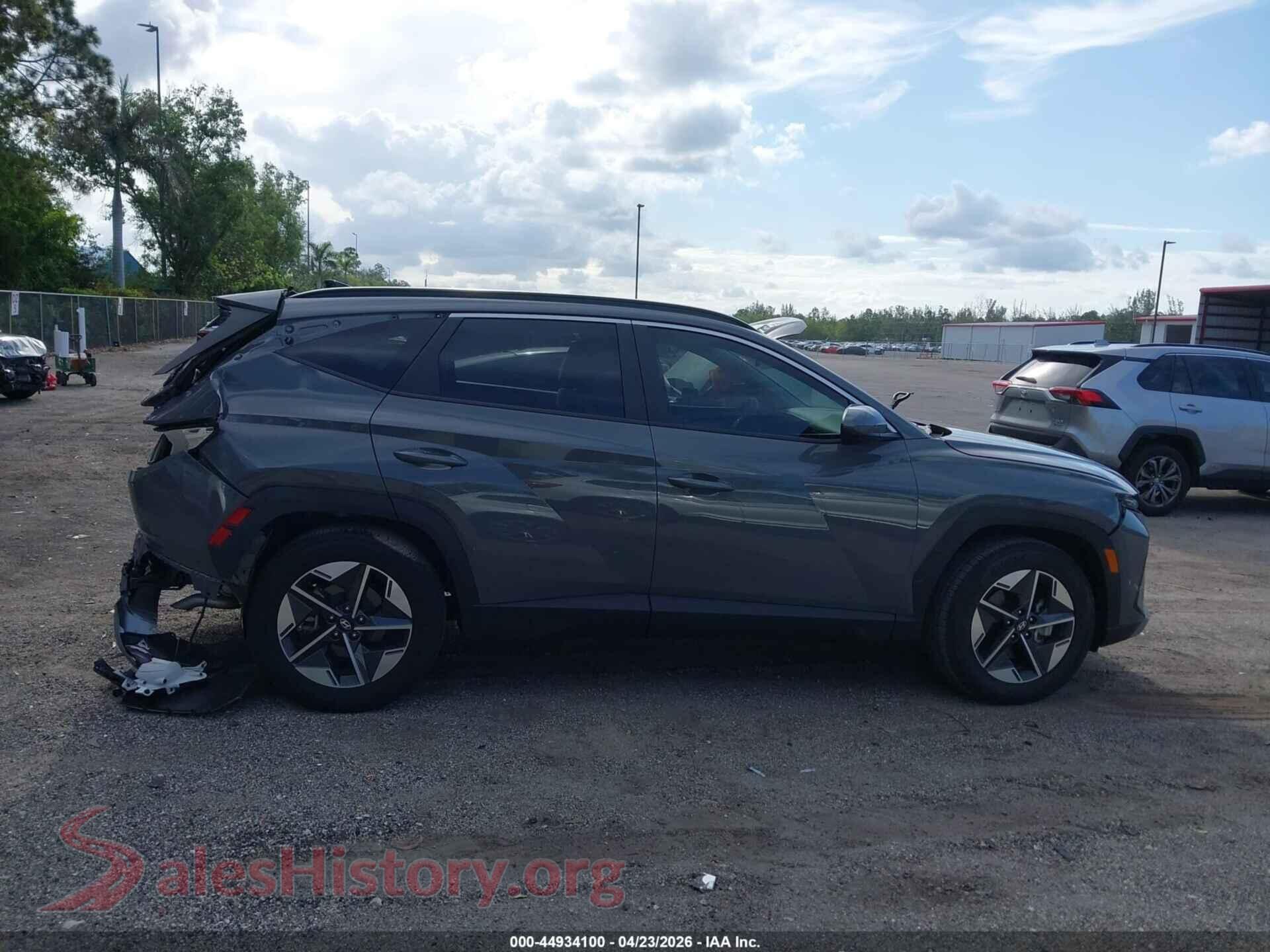 2025 HYUNDAI TUCSON VIN 5NMJB3DE6SH523192, auction photo 13