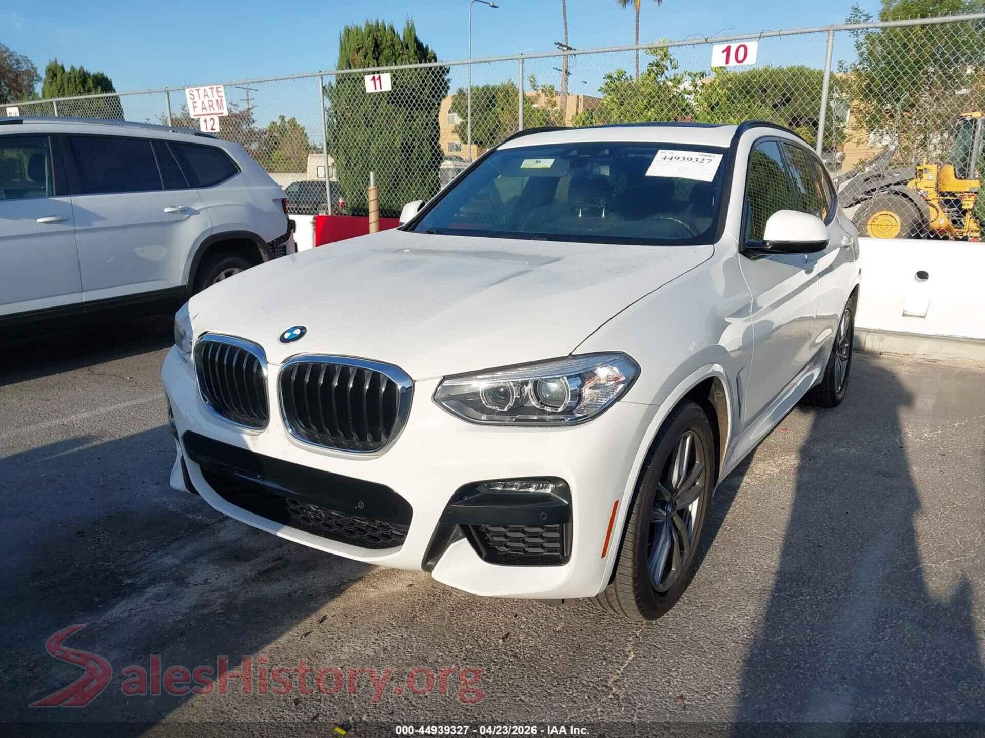 2020 BMW X3 VIN 5UXTY3C06L9B39375, front view