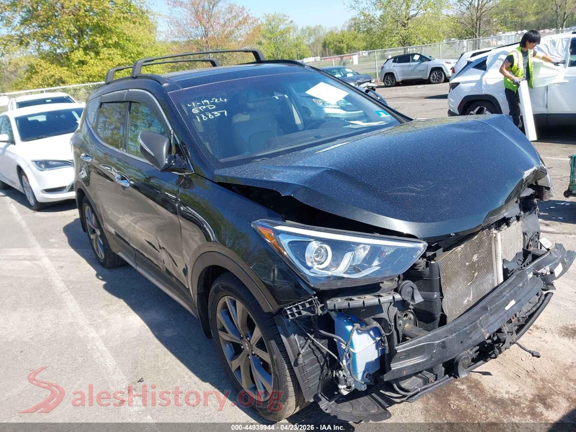 5XYZWDLA6JG518837 2018 HYUNDAI SANTA FE SPORT