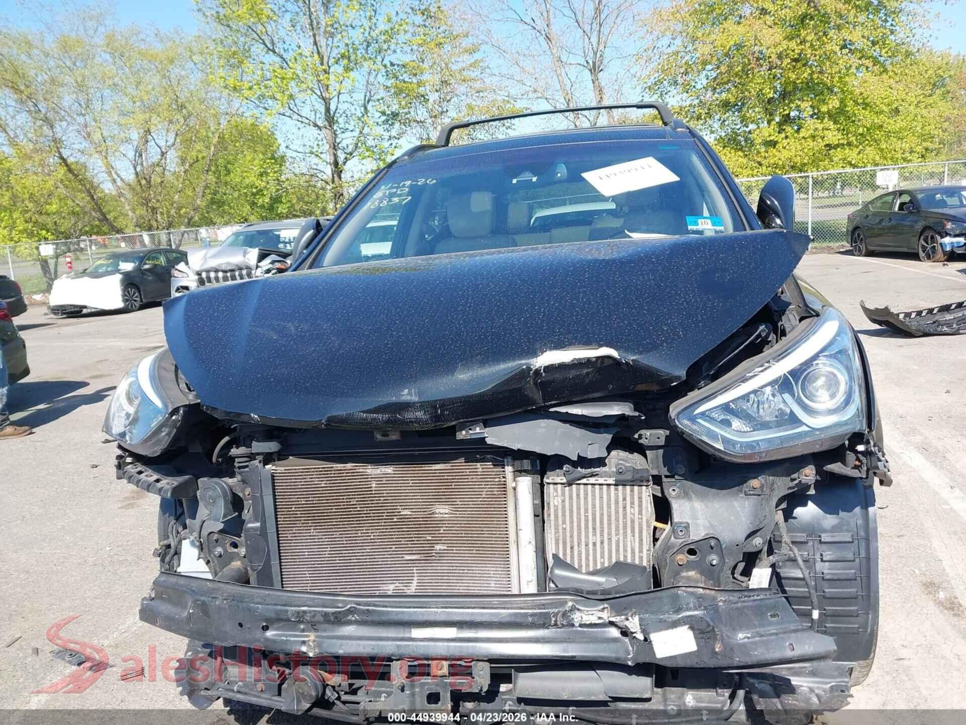 2018 HYUNDAI SANTA FE SPORT VIN 5XYZWDLA6JG518837, damage close-up