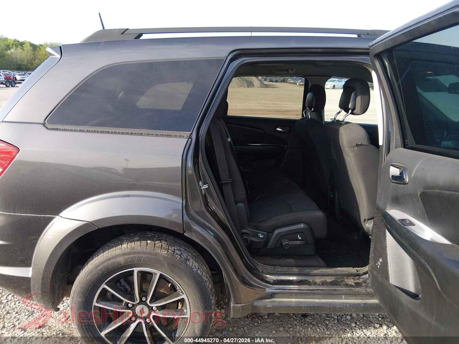 2018 DODGE JOURNEY VIN 3C4PDCAB9JT517001, front passenger side