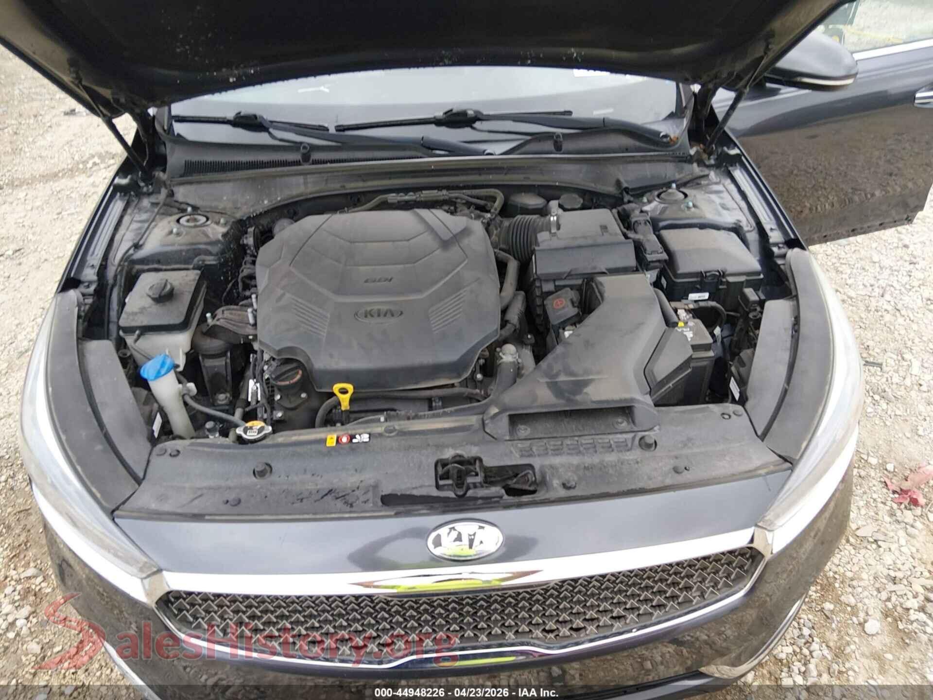 2017 KIA CADENZA VIN KNALB4J15H5056839, interior dashboard