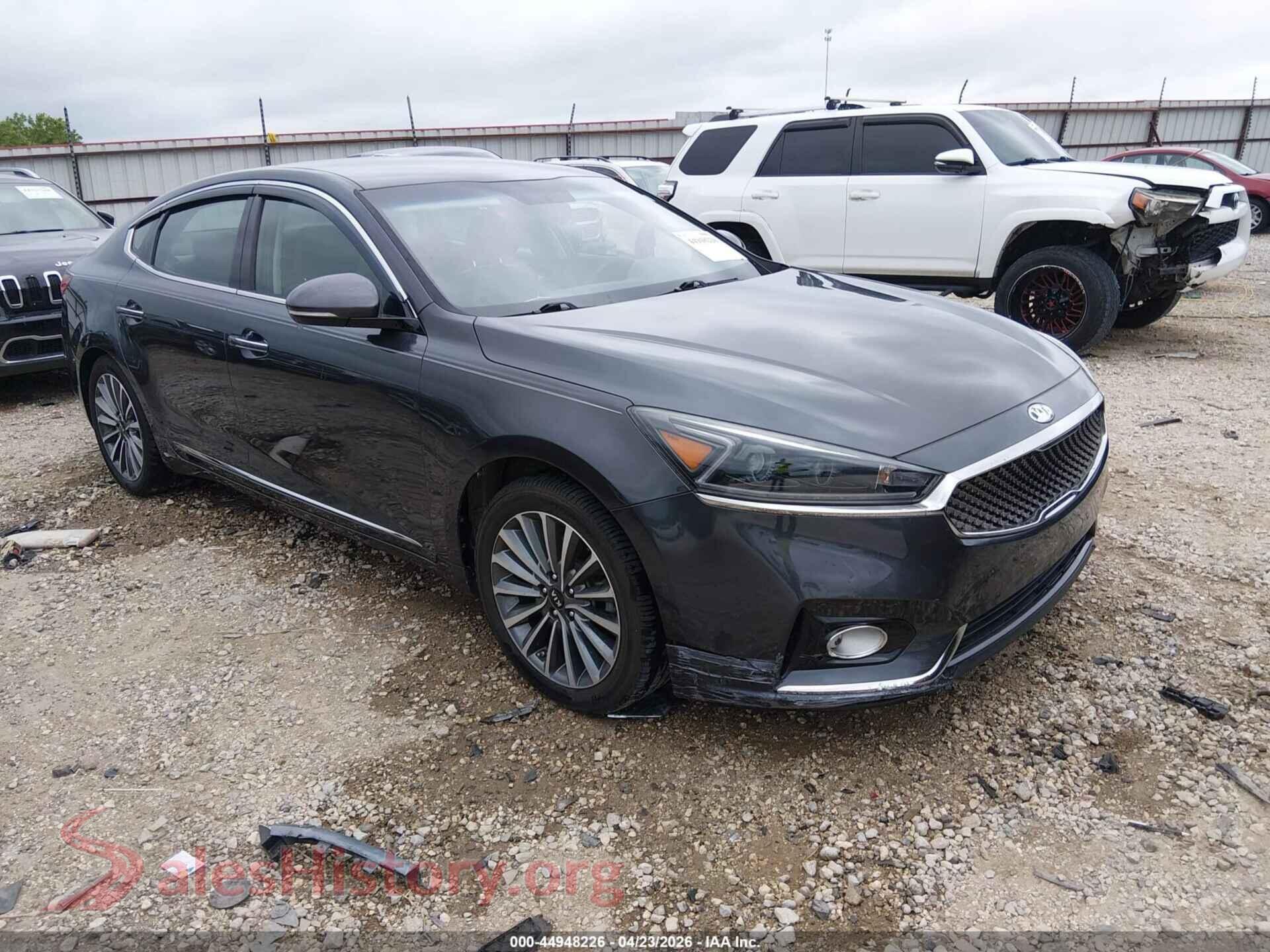2017 KIA CADENZA VIN KNALB4J15H5056839, auction photo