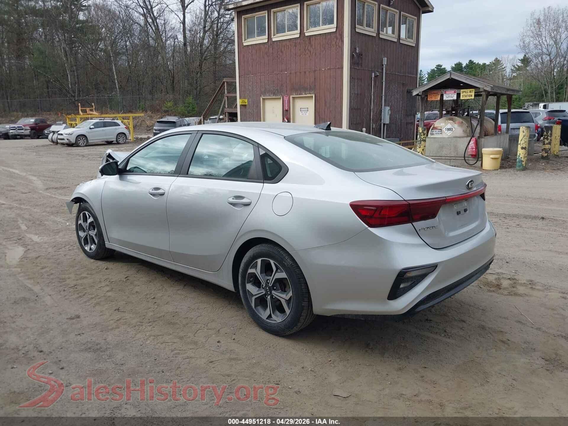 2020 KIA FORTE VIN 3KPF24AD2LE223570, driver side view