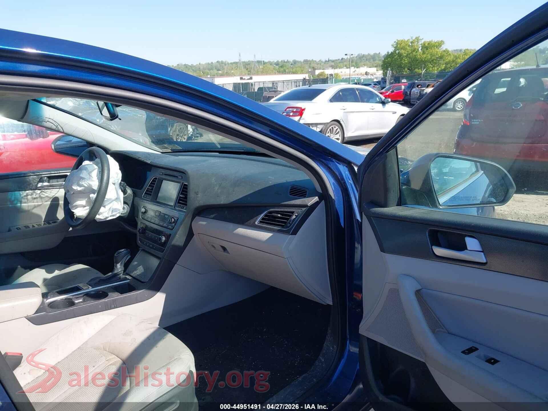 2017 HYUNDAI SONATA VIN 5NPE34AF0HH449653, rear view