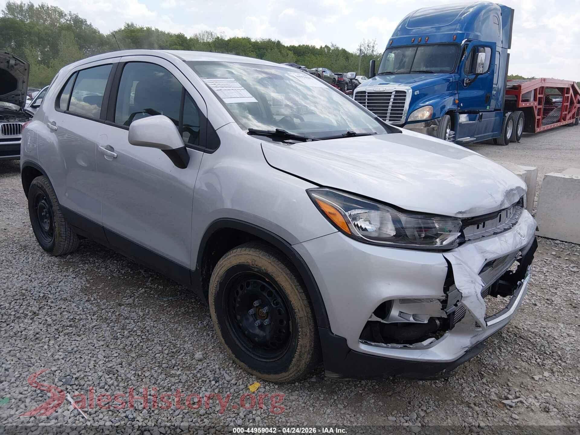 KL7CJKSB5JB622262 2018 CHEVROLET TRAX