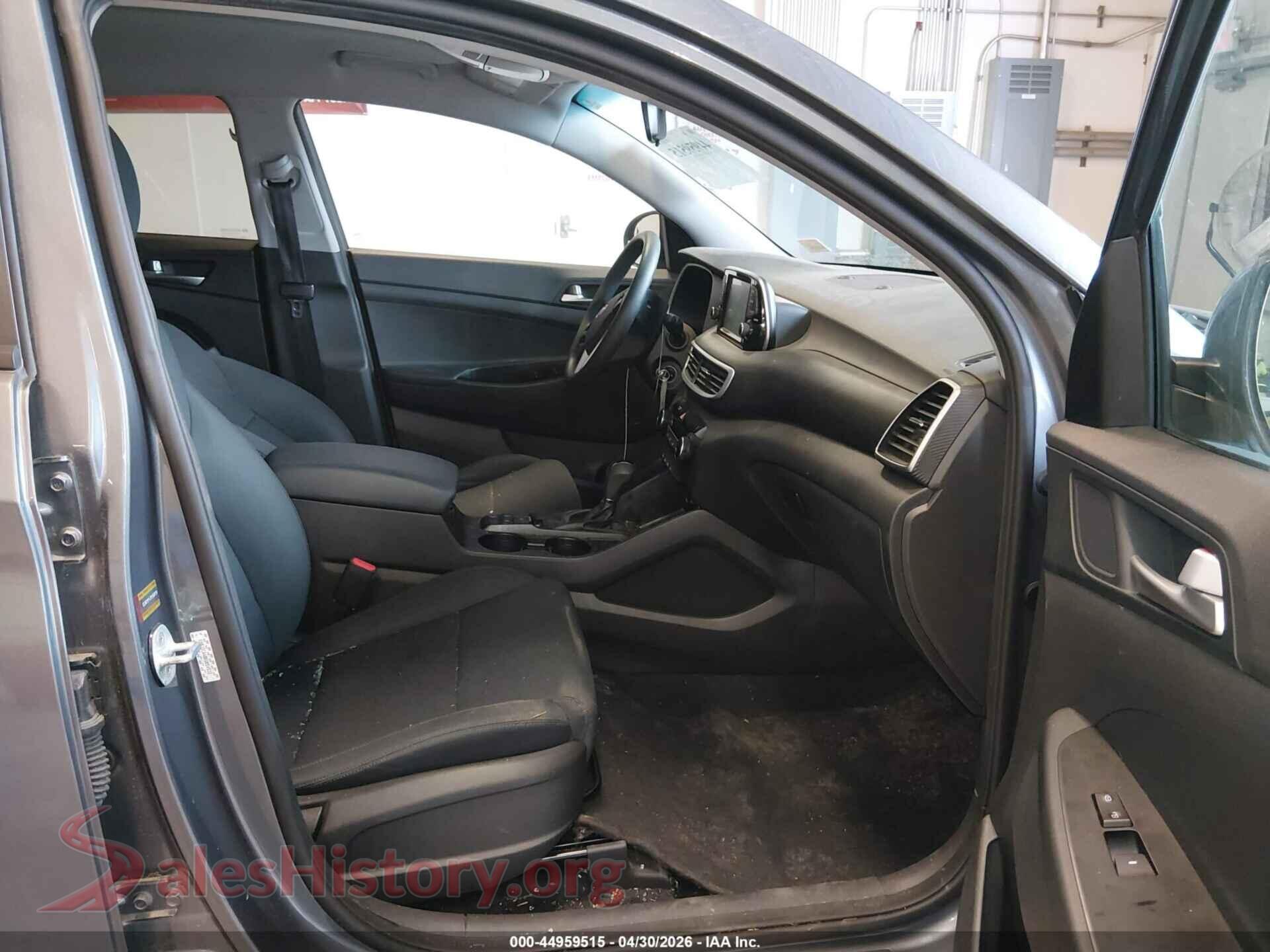 2019 HYUNDAI TUCSON VIN KM8J2CA40KU054522, rear view