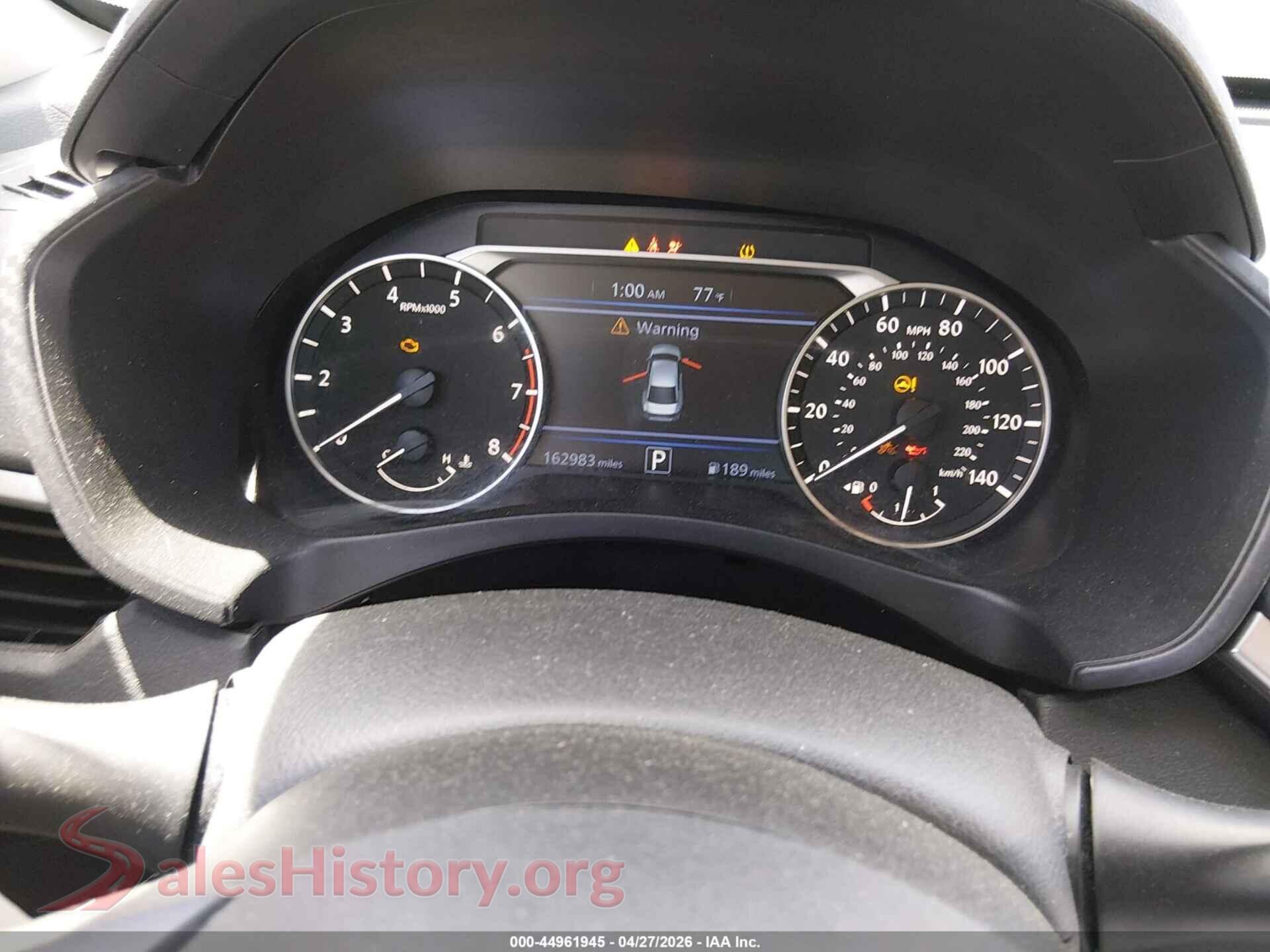 2019 NISSAN ALTIMA VIN 1N4BL4BV9KC135856, passenger side view
