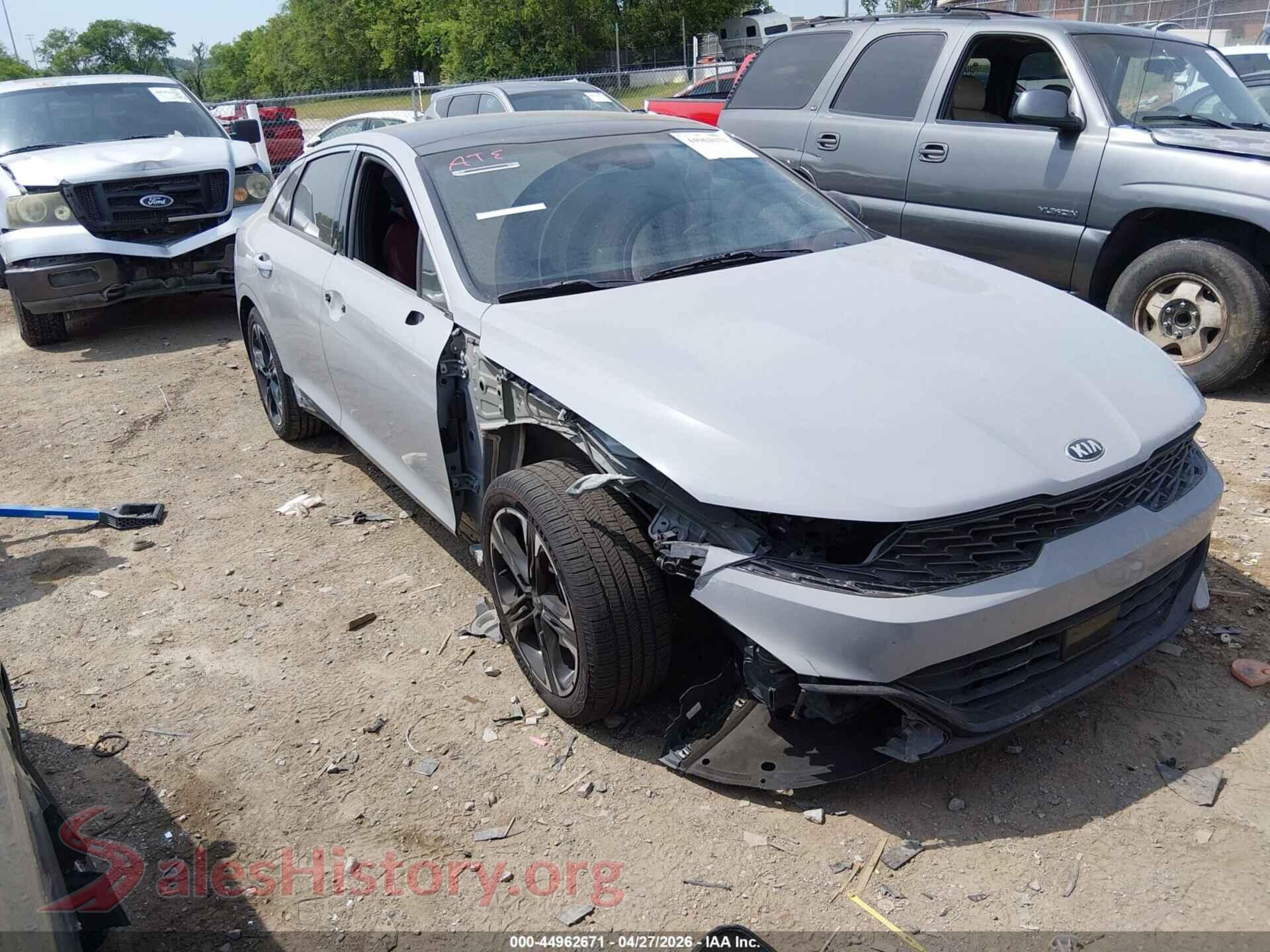 5XXG64J23MG013947 2021 KIA K5