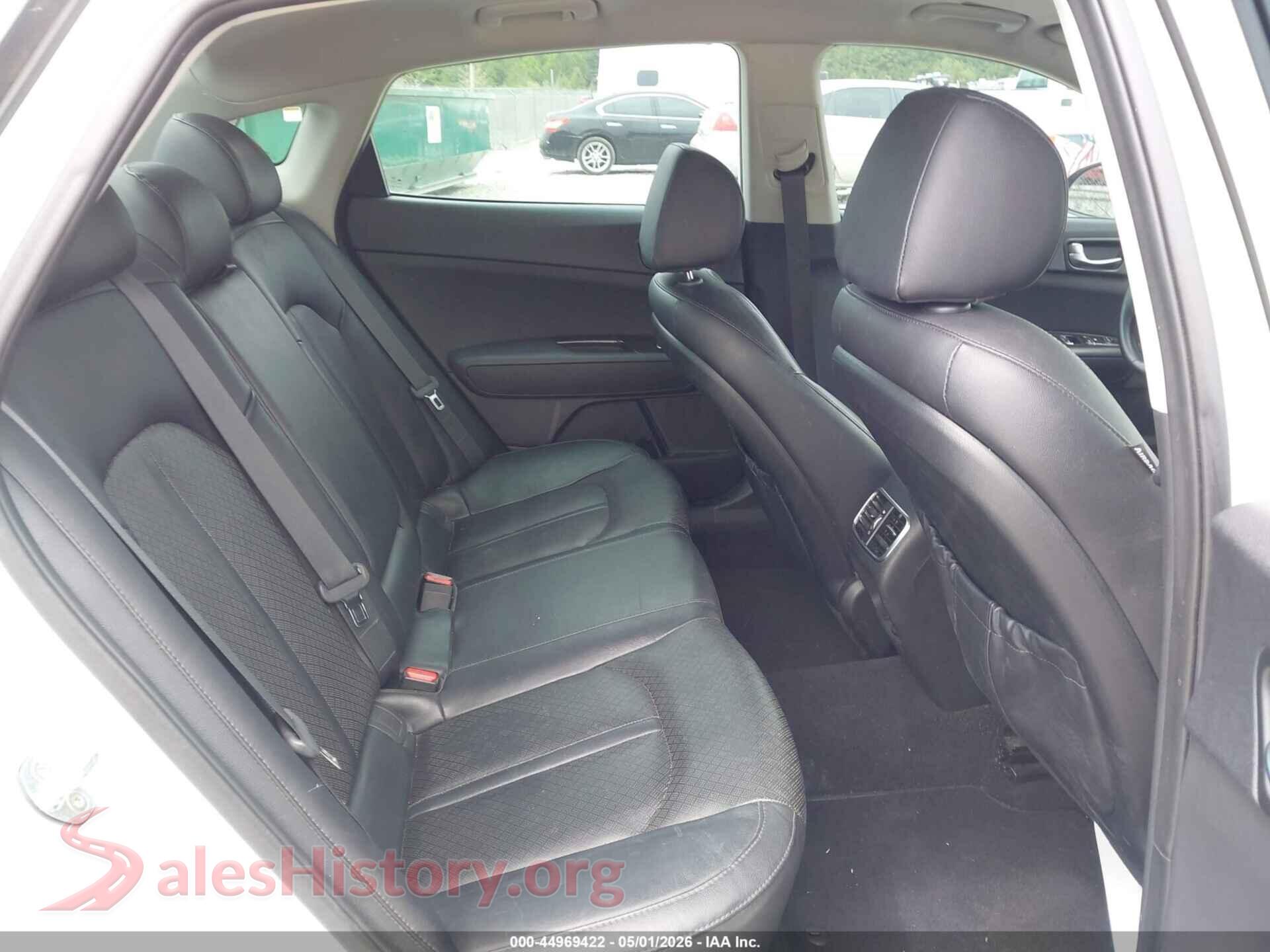 2017 KIA OPTIMA VIN 5XXGU4L31HG163427, front passenger side