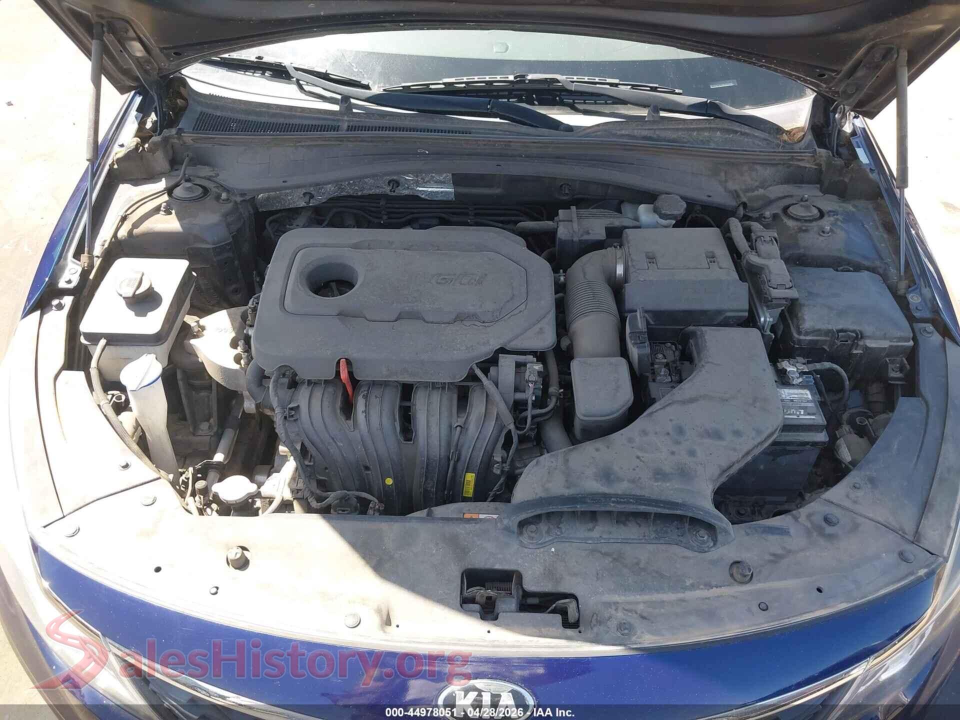 2019 KIA OPTIMA VIN 5XXGT4L32KG350458, interior dashboard