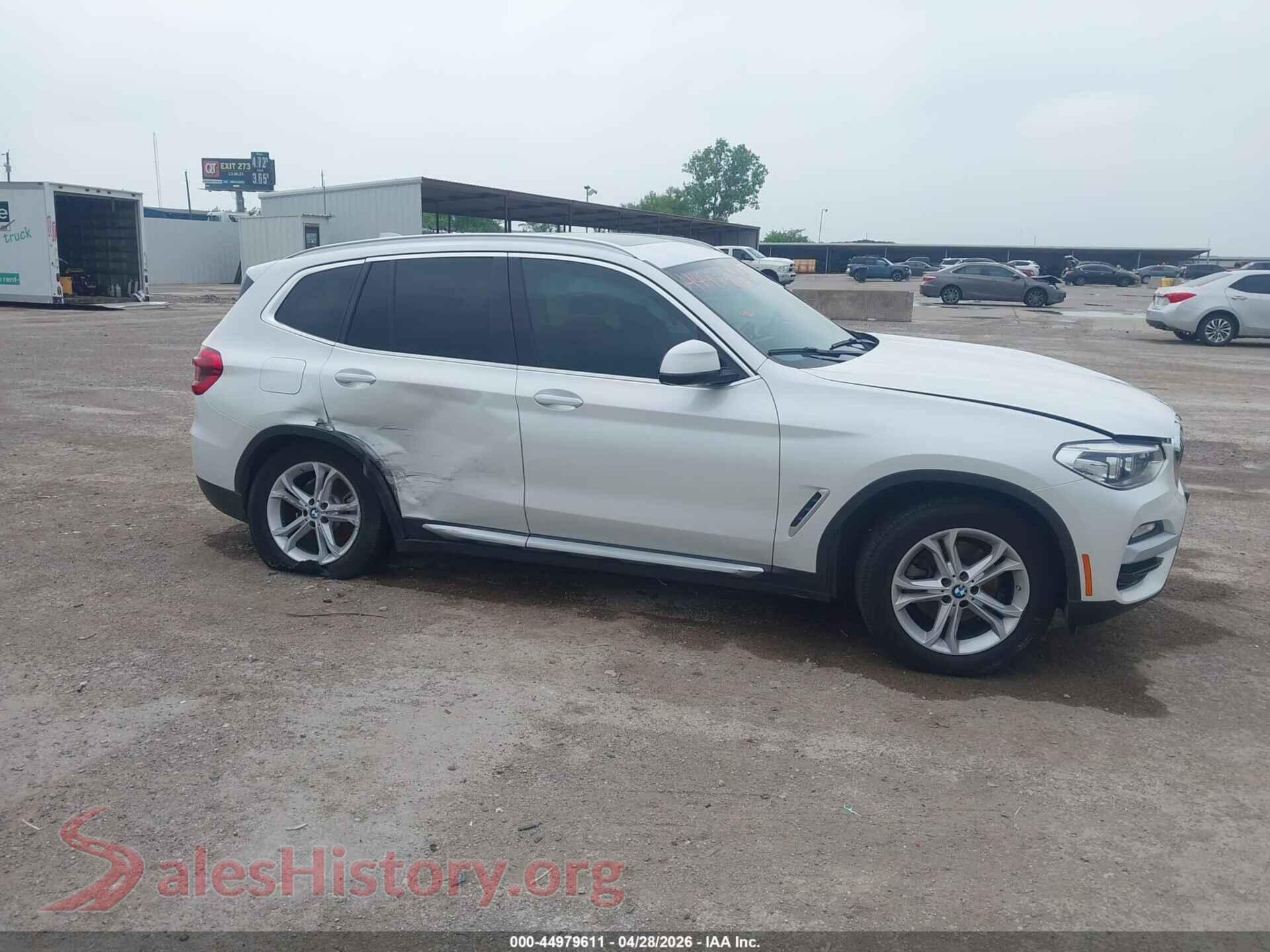 2019 BMW X3 VIN 5UXTR7C53KLR52168, auction photo 13