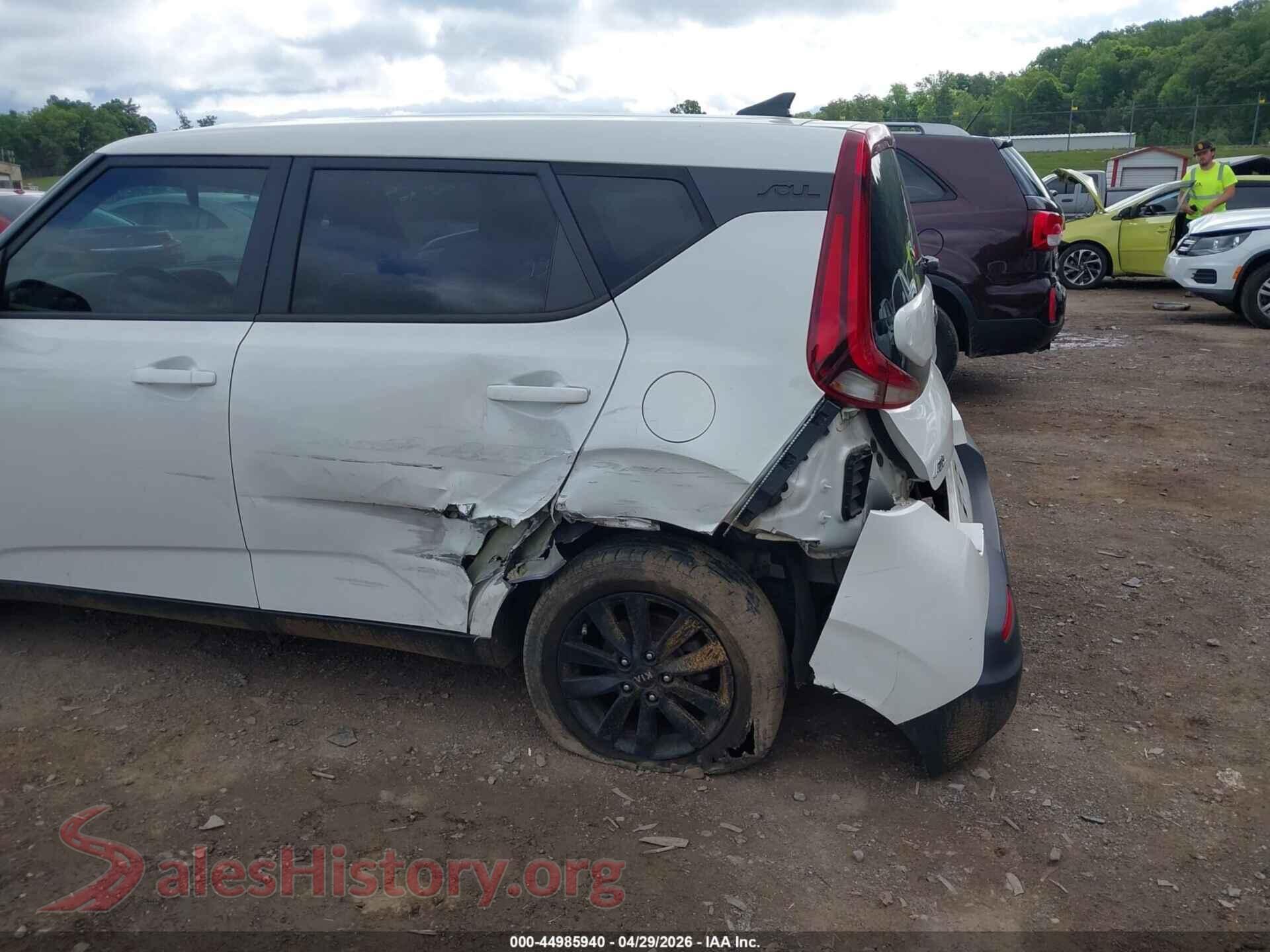 2021 KIA SOUL VIN KNDJ23AU2M7127685, rear passenger side