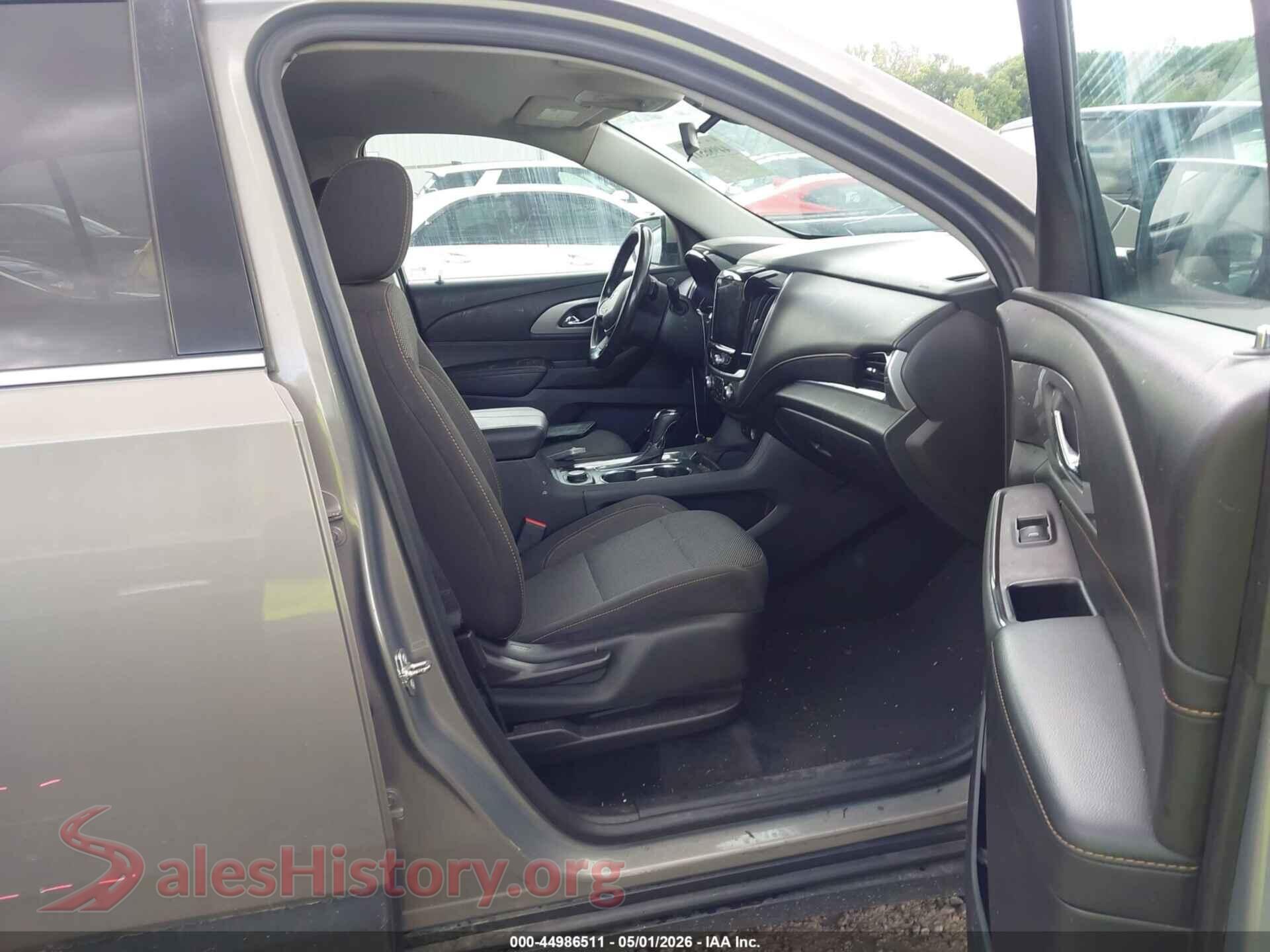 2018 CHEVROLET TRAVERSE VIN 1GNERGKW8JJ168753, rear view