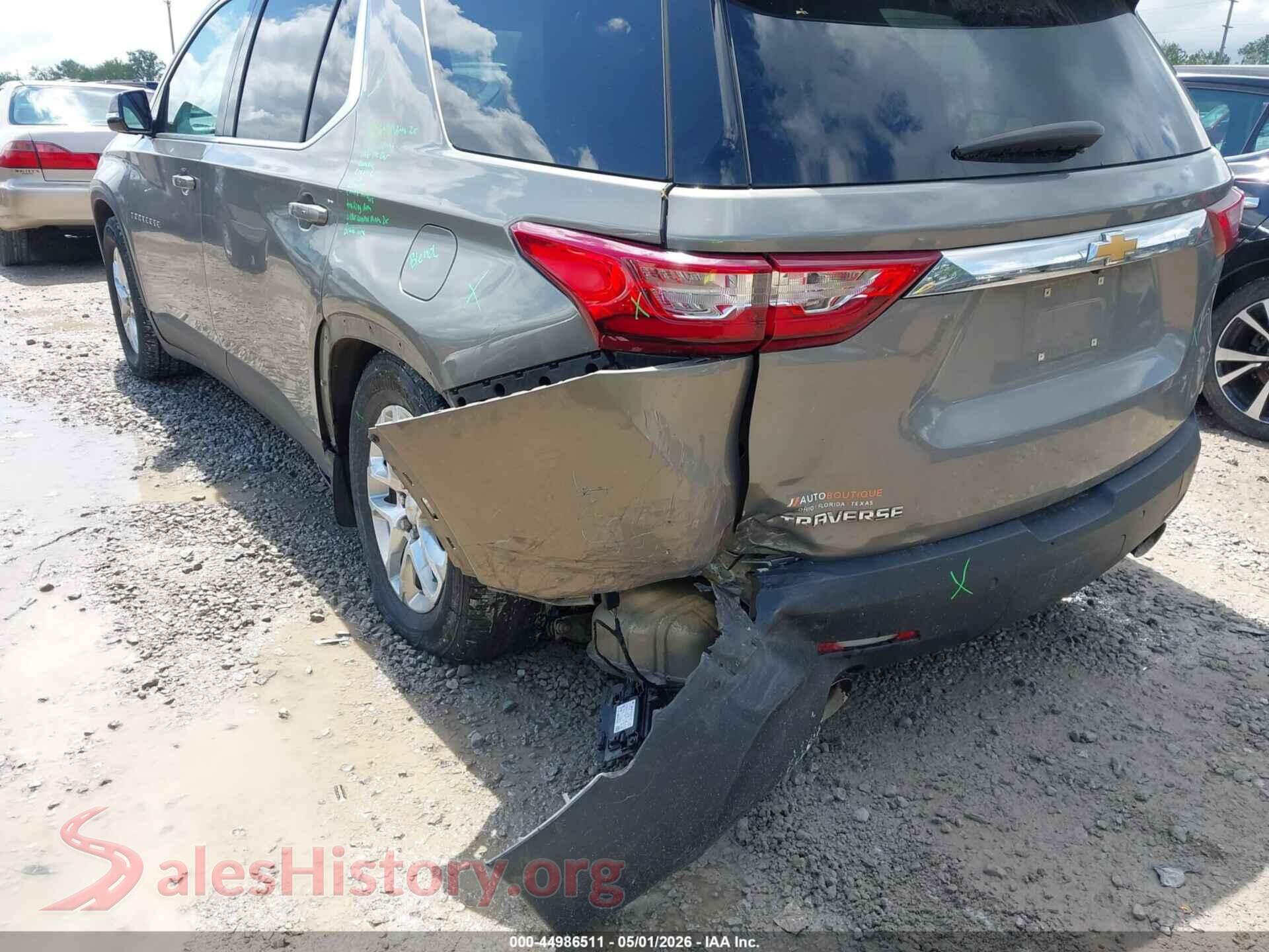 2018 CHEVROLET TRAVERSE VIN 1GNERGKW8JJ168753, rear passenger side