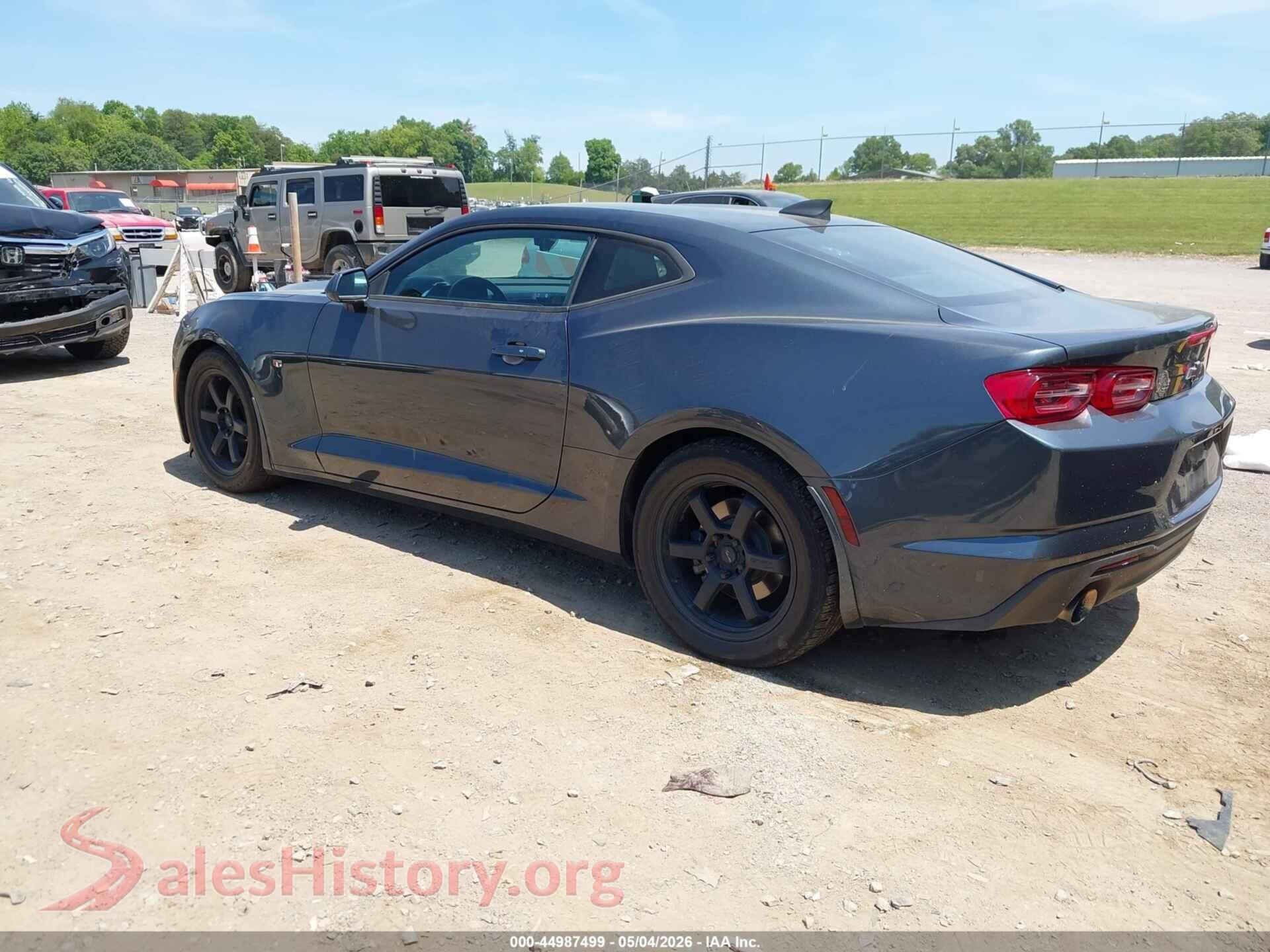 2019 CHEVROLET CAMARO VIN 1G1FB1RX2K0152254, driver side view