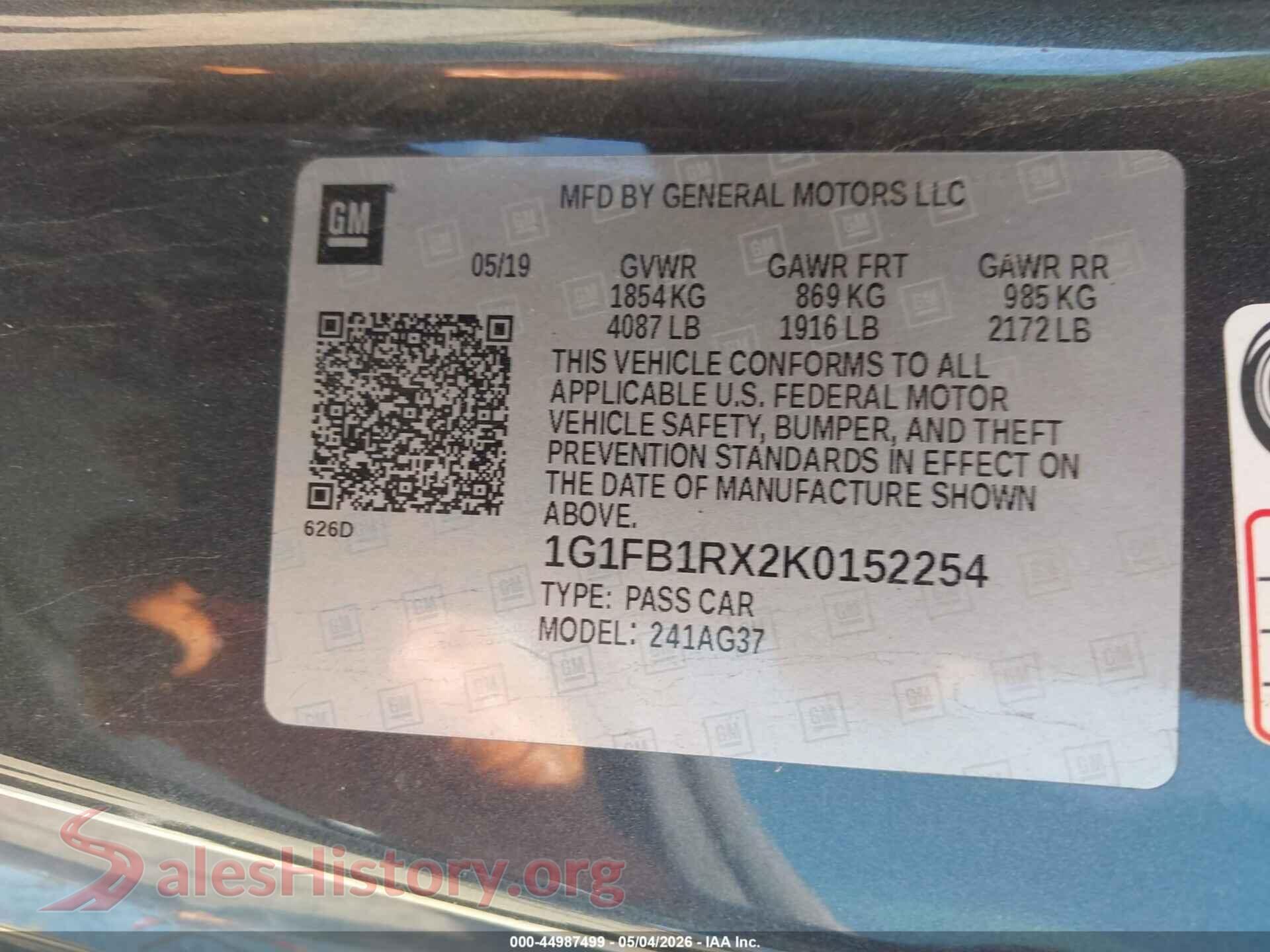2019 CHEVROLET CAMARO VIN 1G1FB1RX2K0152254, engine bay