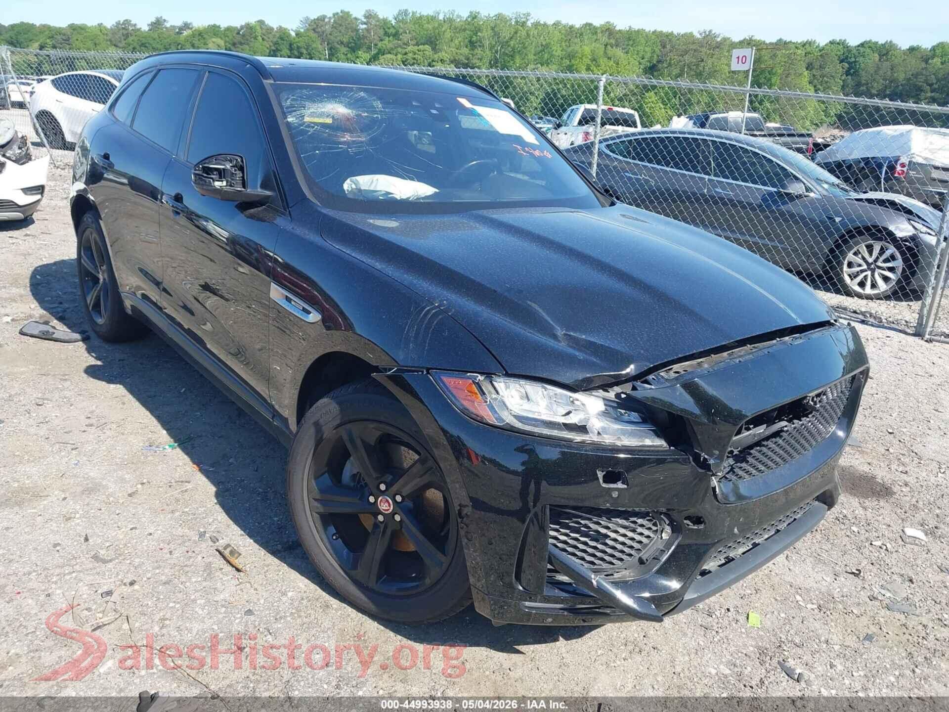 2017 JAGUAR F-PACE VIN SADCL2BV2HA890083, auction photo