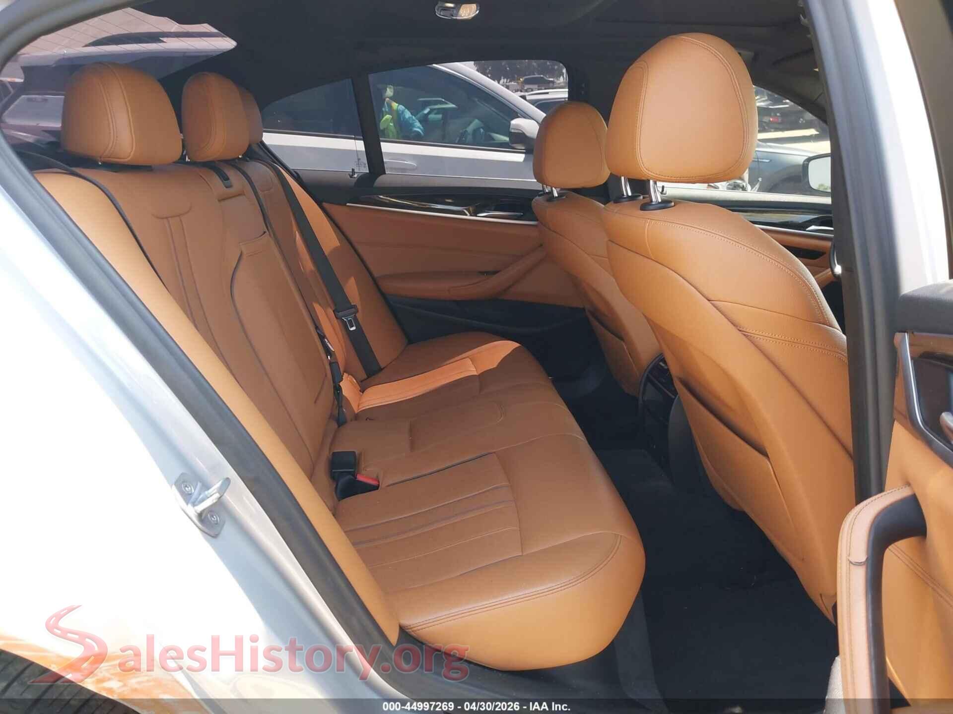 2018 BMW 530E VIN WBAJA9C5XJB251284, front passenger side