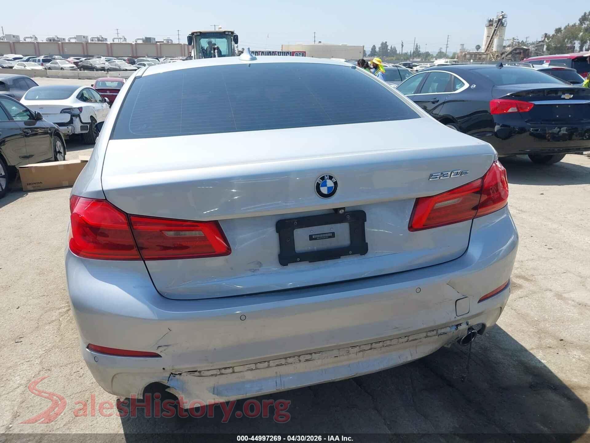 2018 BMW 530E VIN WBAJA9C5XJB251284, auction photo 16