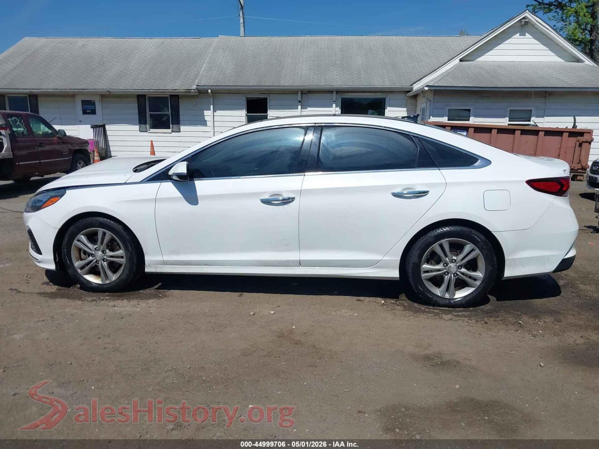 2018 HYUNDAI SONATA VIN 5NPE34AF8JH695338, auction photo 14