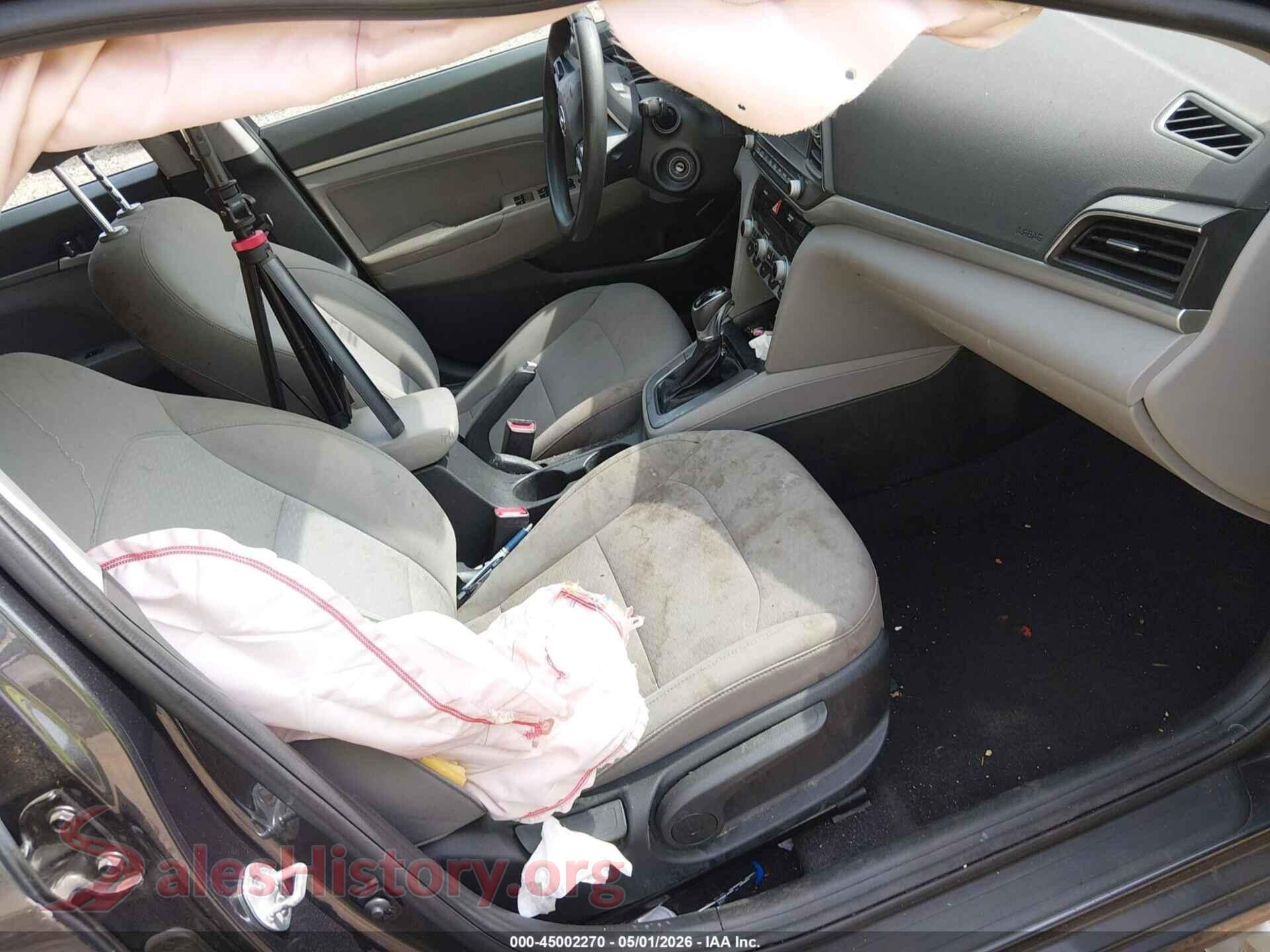 2020 HYUNDAI ELANTRA VIN 5NPD84LF3LH625601, rear view